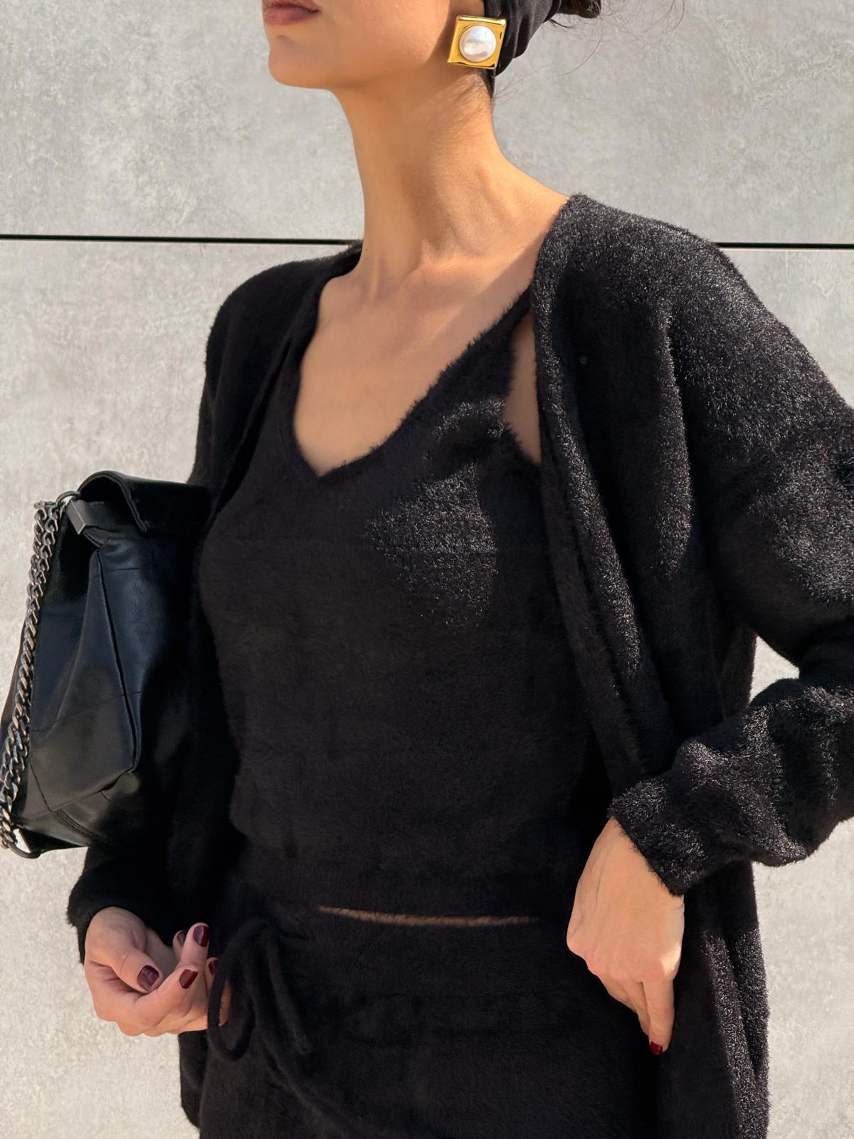 ÜÇLÜ YUMUŞAK DOKU TRİKO TAKIM