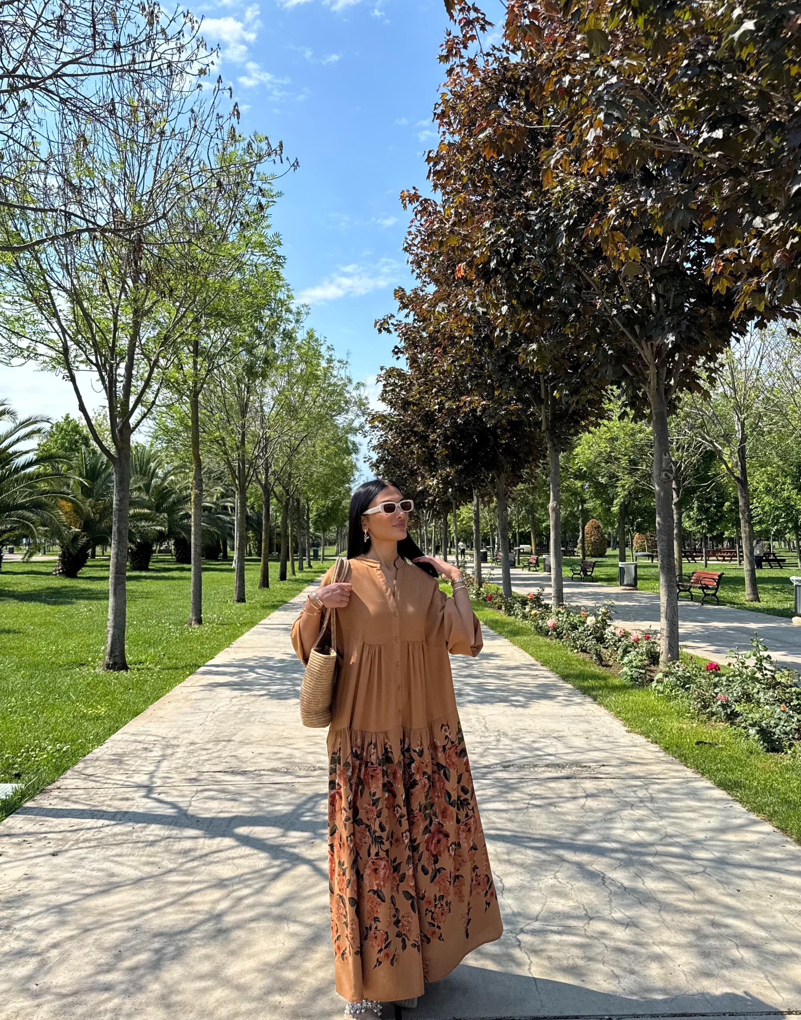 Çiçek Desen Balon Kol Elbise