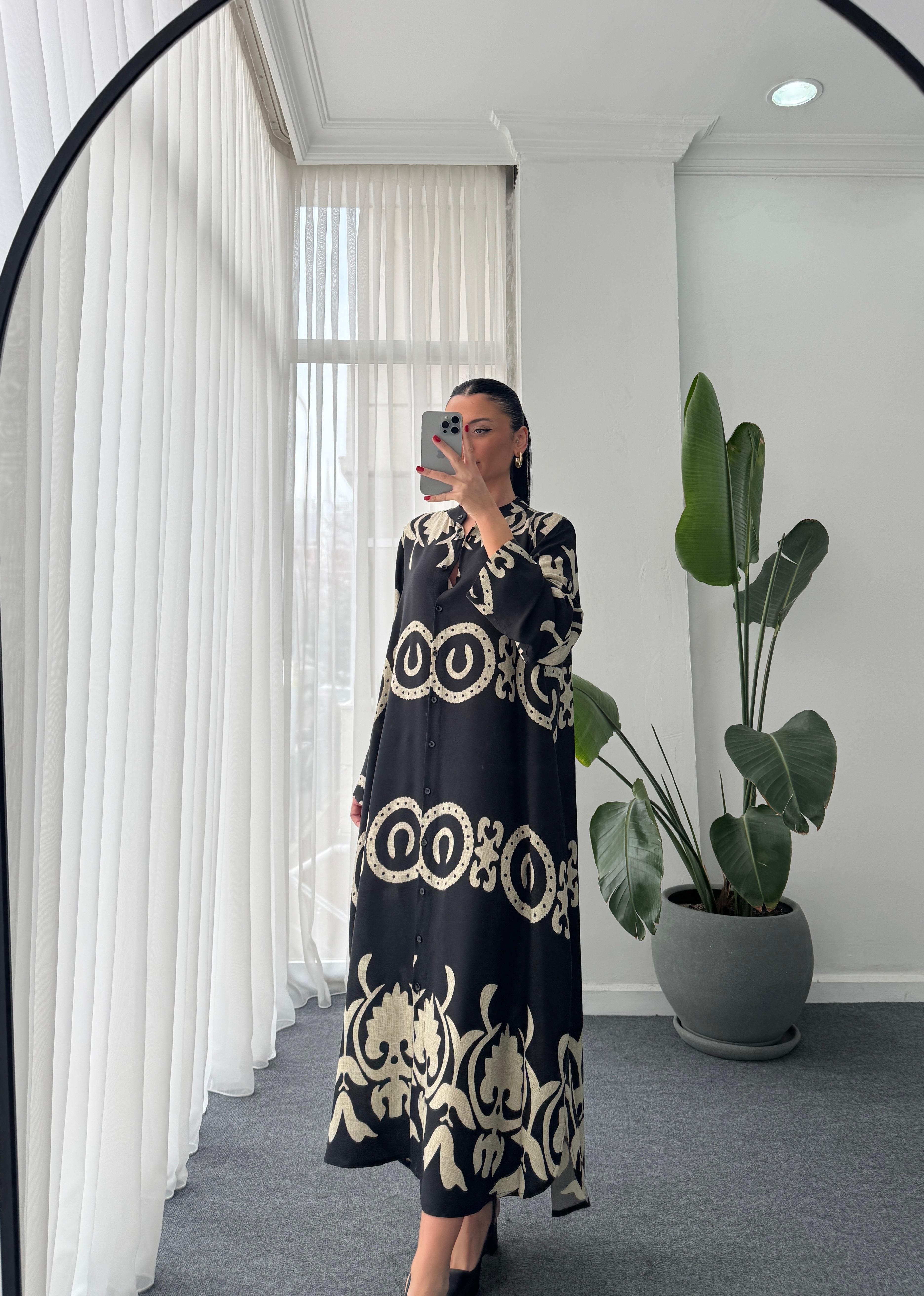 Hakim Yaka Gömlek Elbise