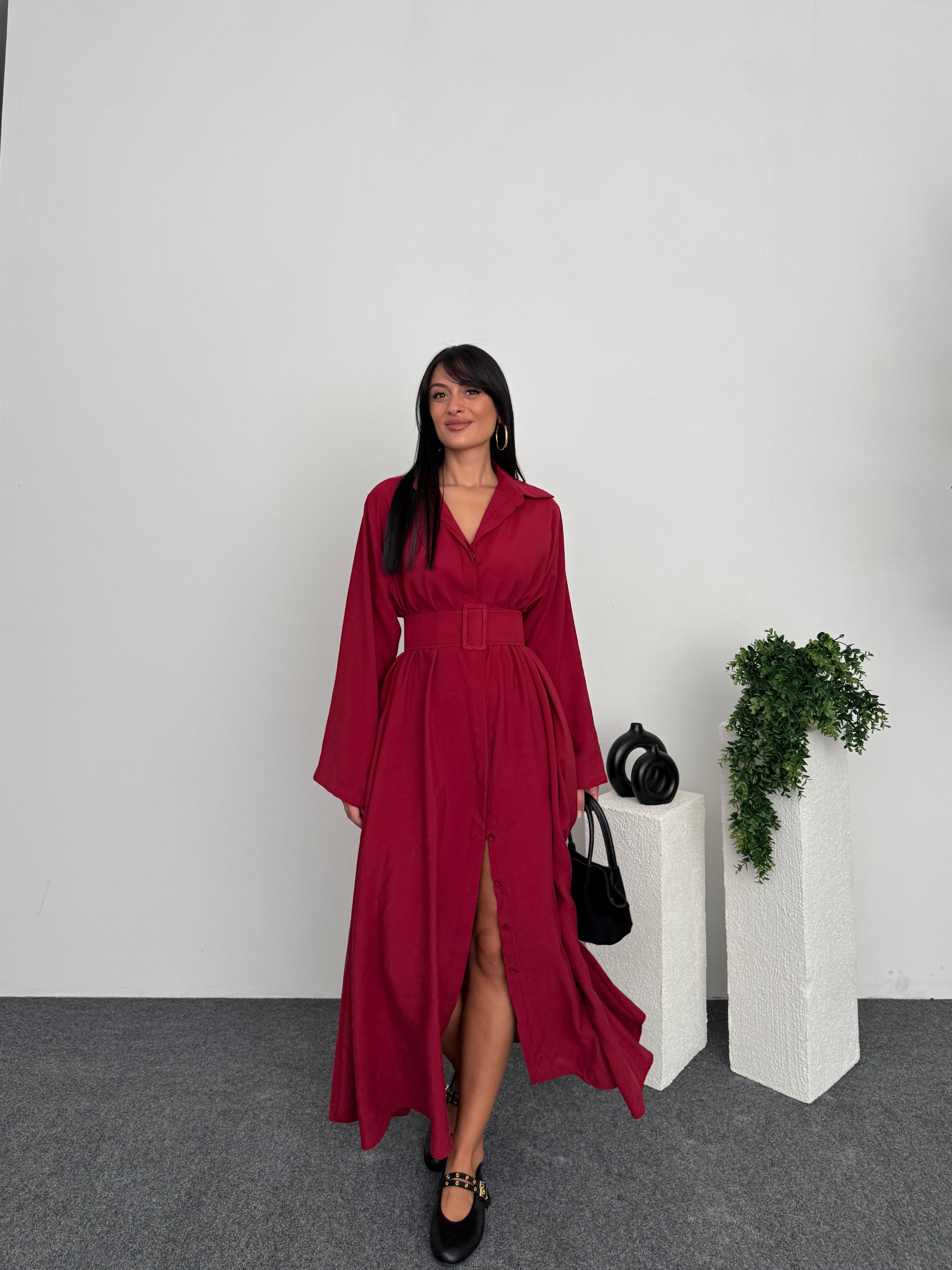 Hakim Yaka Oversize Kemerli Elbise