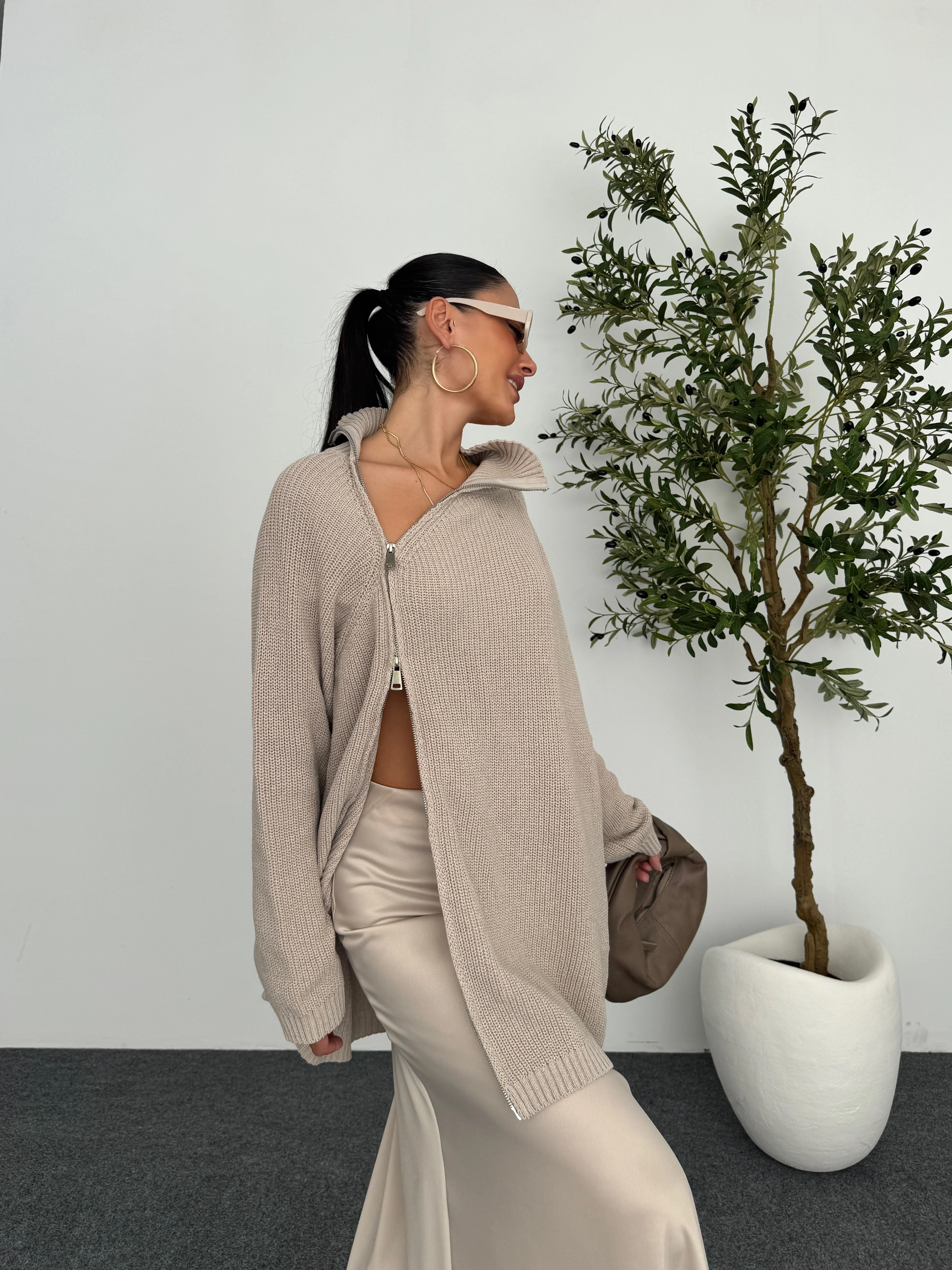 Yanı Fermuarlı Örgü Kazak