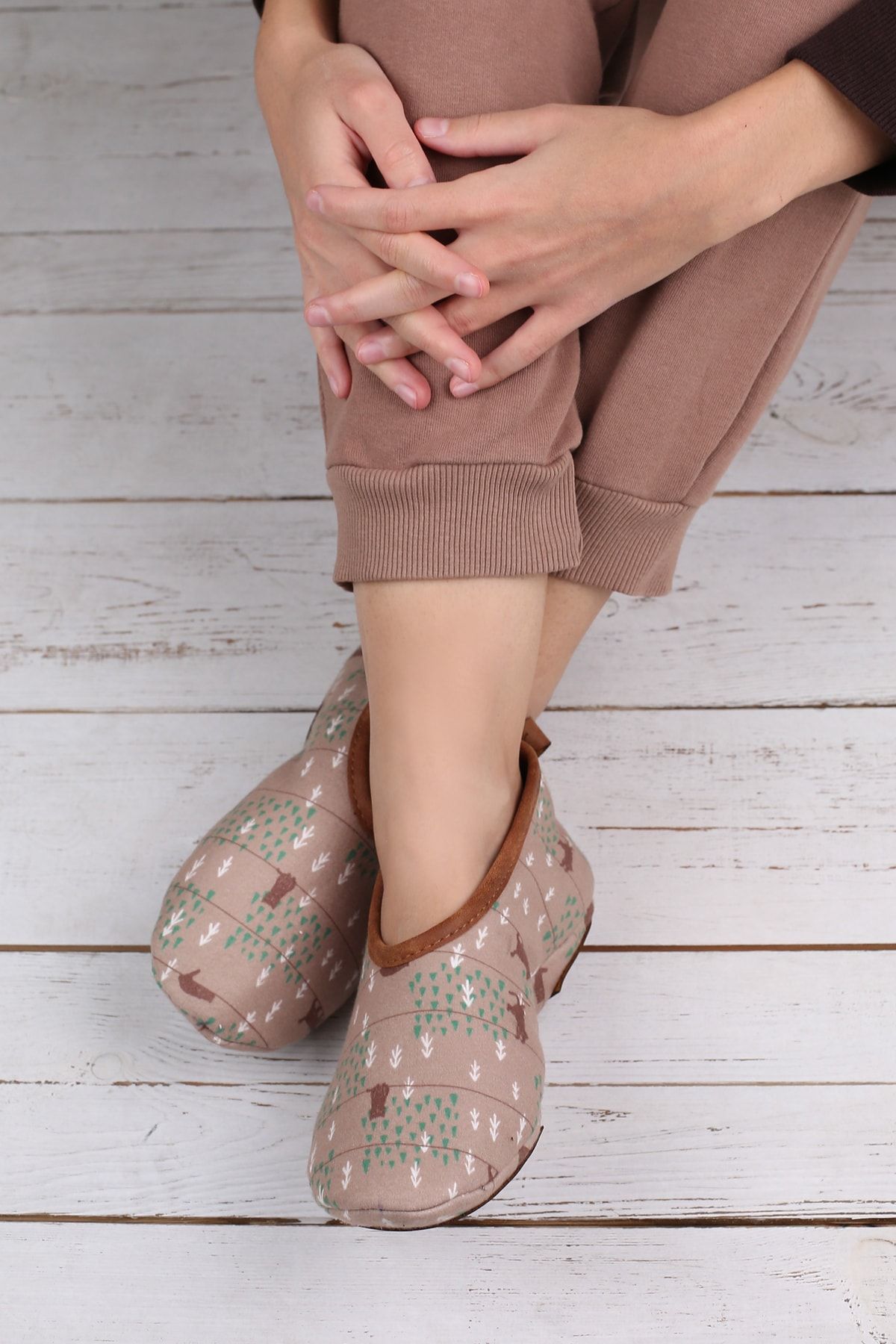 Kışlık Kaymaz Deri Taban Ev Patiği Ptk-kw Sütlü Kahve Baskılı 38-40