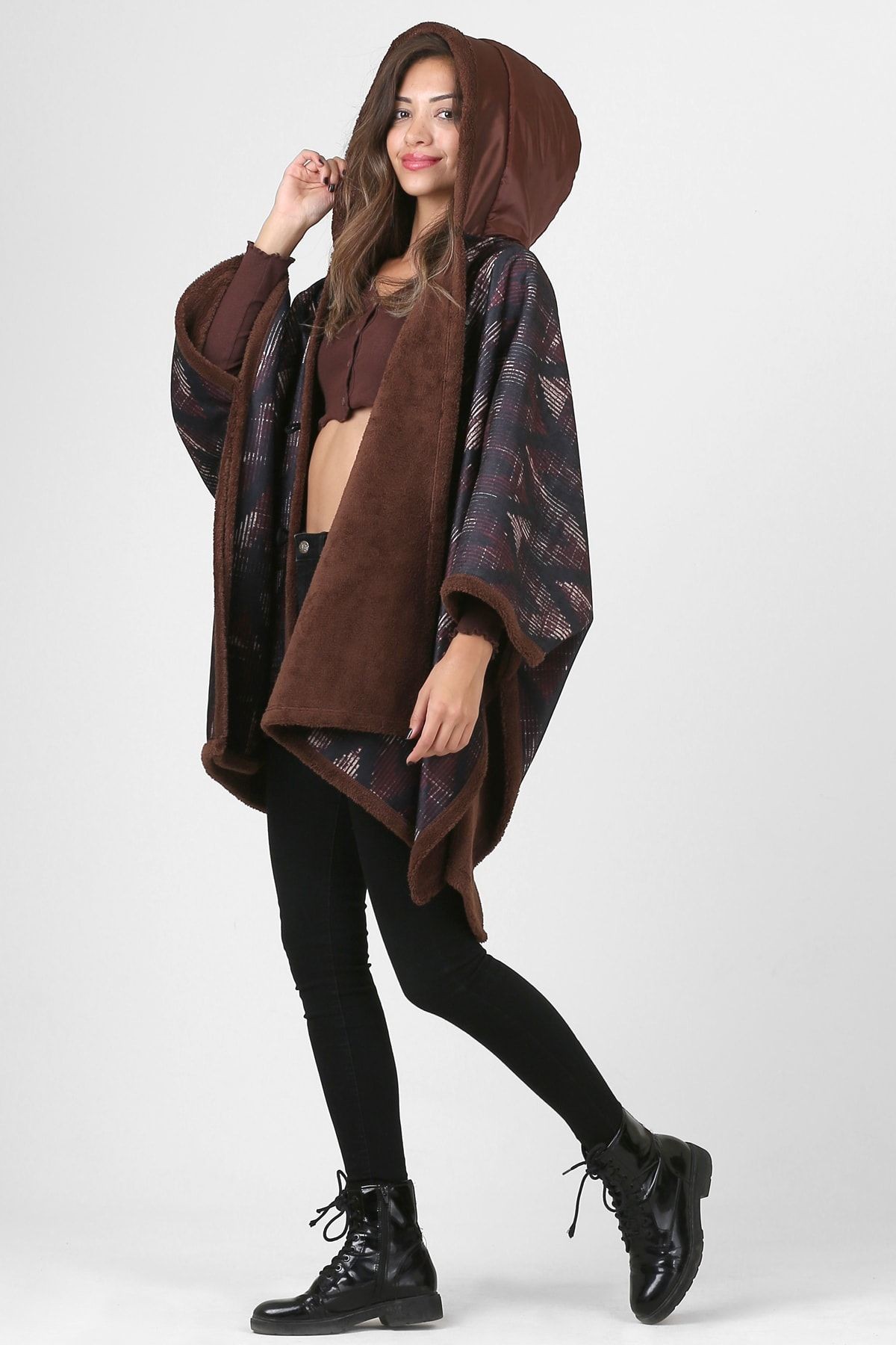 Kapşonlu Oversize Düğmeli Içi Kahverengi Peluş Kadife Mont Zigzag Kk-802