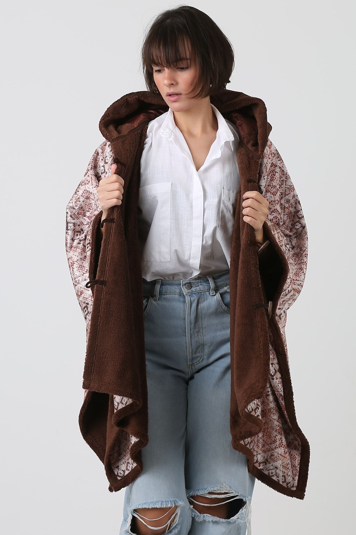 Kapşonlu Oversize Düğmeli İçi Kahverengi Peluş Kadife Mont Ikat Kk-805