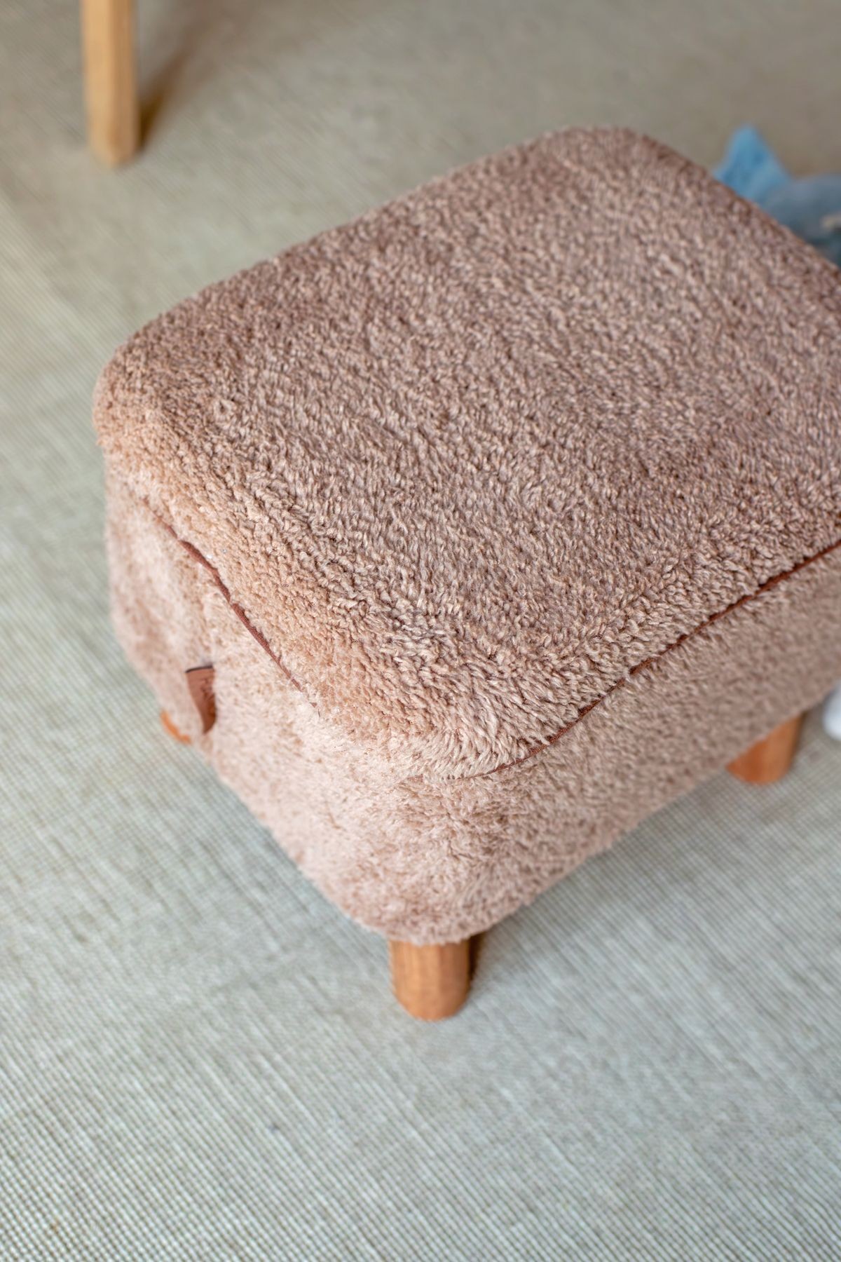 Yıkanabilir Kılıflı Tabure Bebek Çocuk Oyun Koltuğu Sandalye Ahşap Ayaklı Puf Teddy Bej