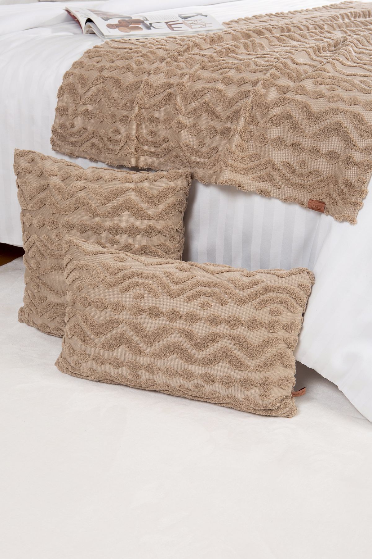 Jakarlı Yatak Runner Set Letta Natural