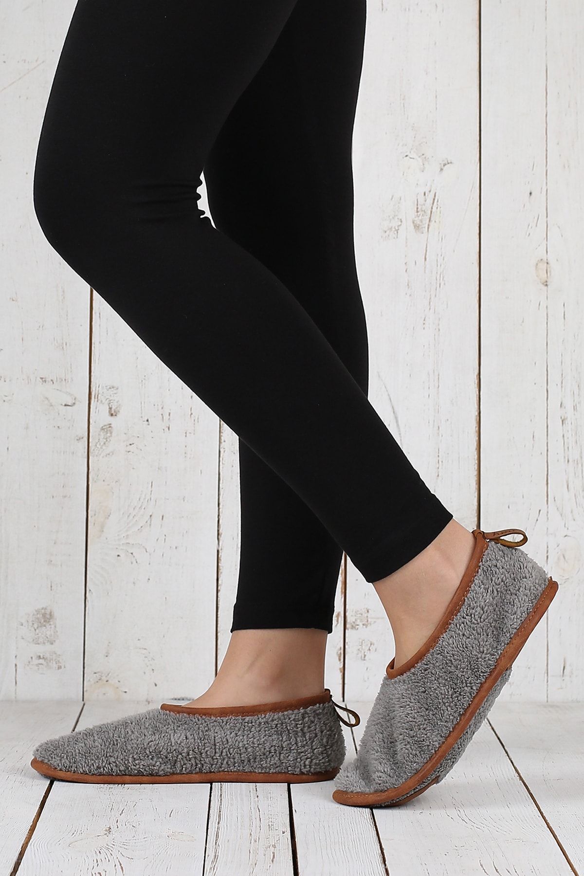 Kışlık Kaymaz Deri Taban Ev Patiği Ptk-gw Gri 38-40