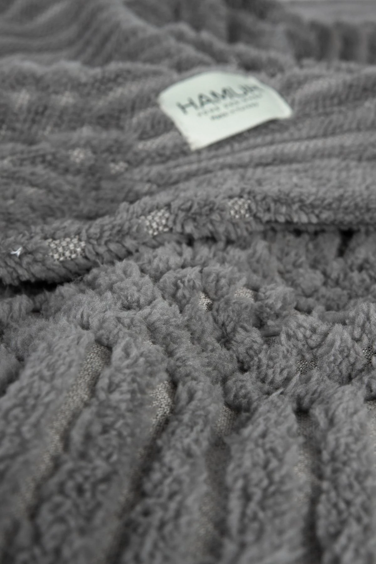 Shelly Tek Kişilik Jakarlı Örme Battaniye Koyu Gri