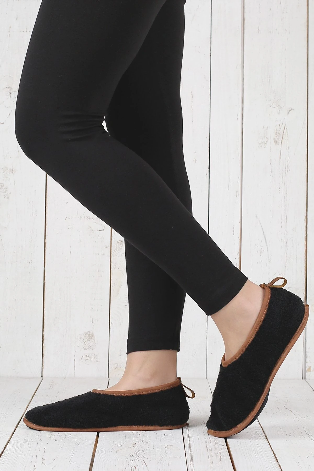 Kışlık Kaymaz Deri Taban Ev Patiği Ptk-sw Siyah 42-44