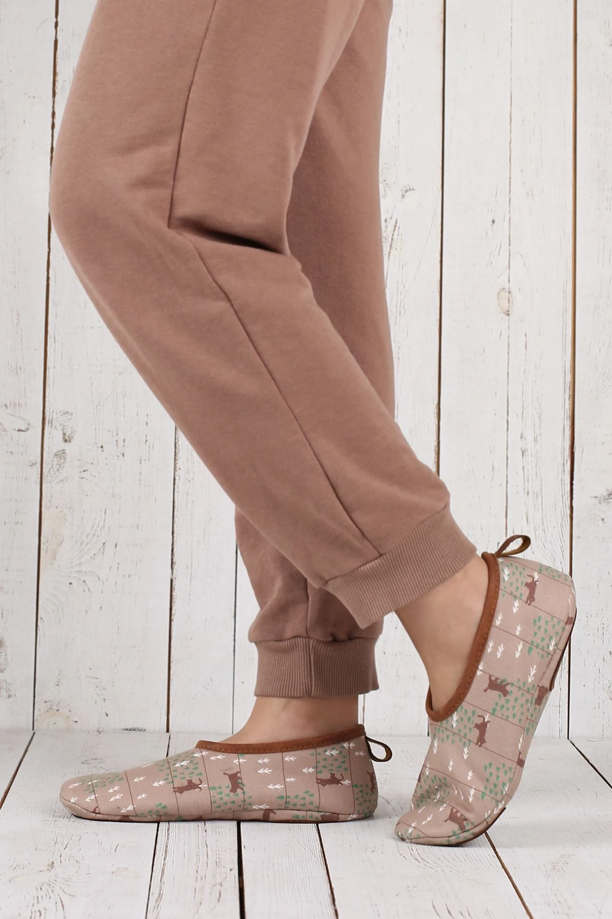 Kışlık Kaymaz Deri Taban Ev Patiği Ptk-kw Sütlü Kahve Baskılı 38-40