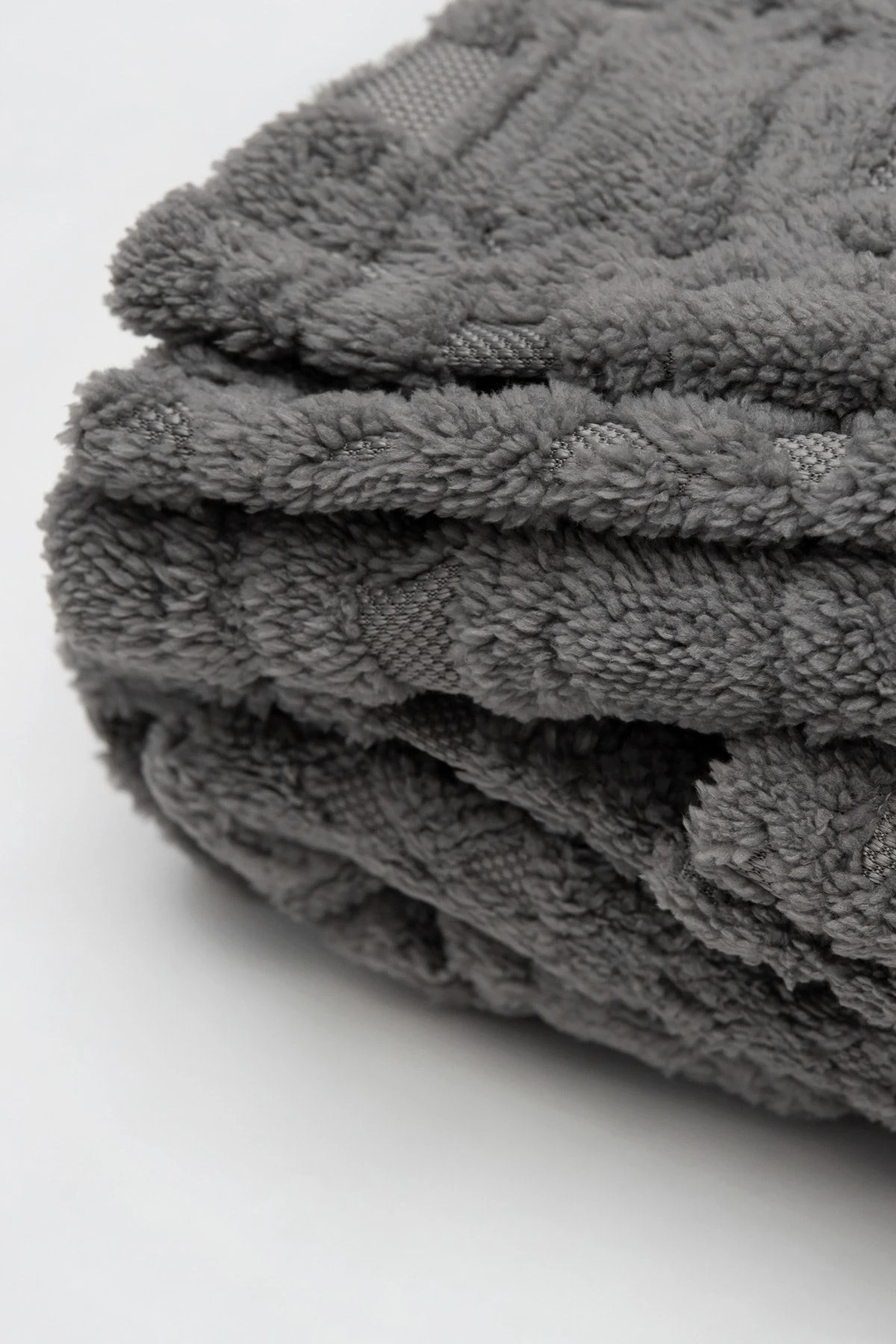 Softy Tek Kişilik Jakarlı Örme Battaniye Koyu Gri