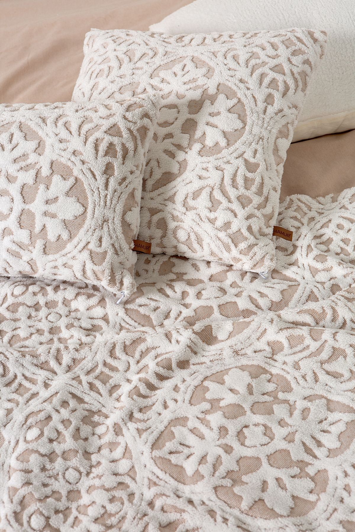 Jakarlı Yatak Runner Set Motif Bej