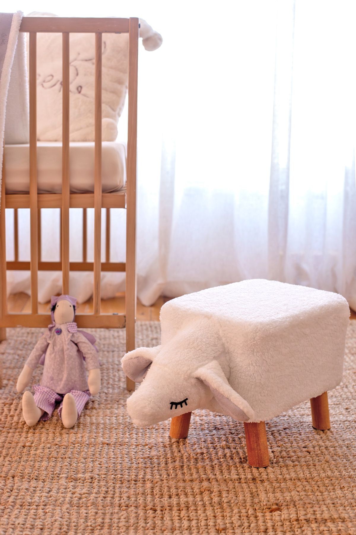 Dekoratif Puf/Tabure Fluffy Zoo Sheep