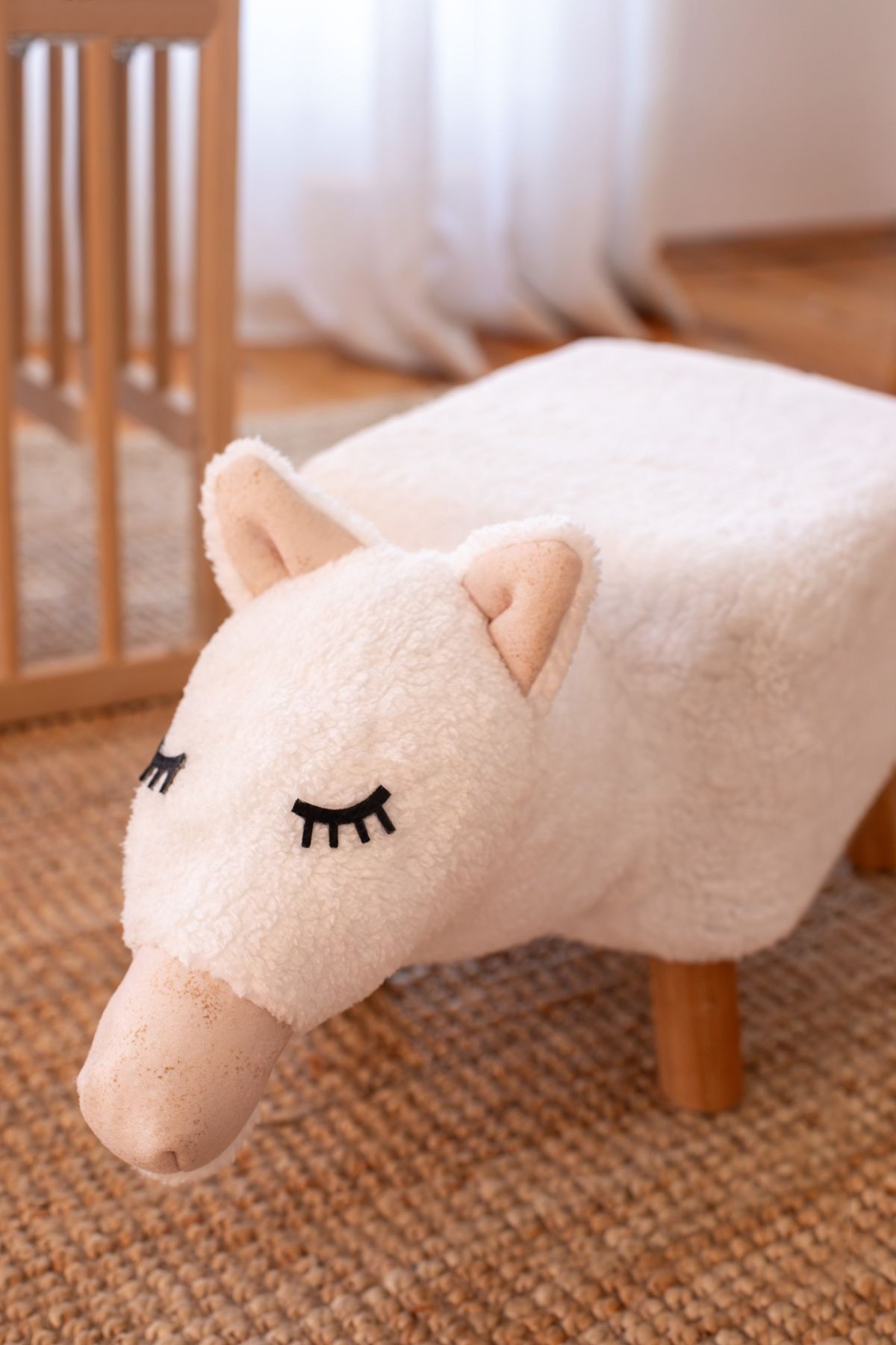 Yıkanabilir Kılıflı Tabure Bebek Çocuk Oyun Koltuğu Sandalye Ahşap Ayaklı Puf Fluffy Zoo Camel