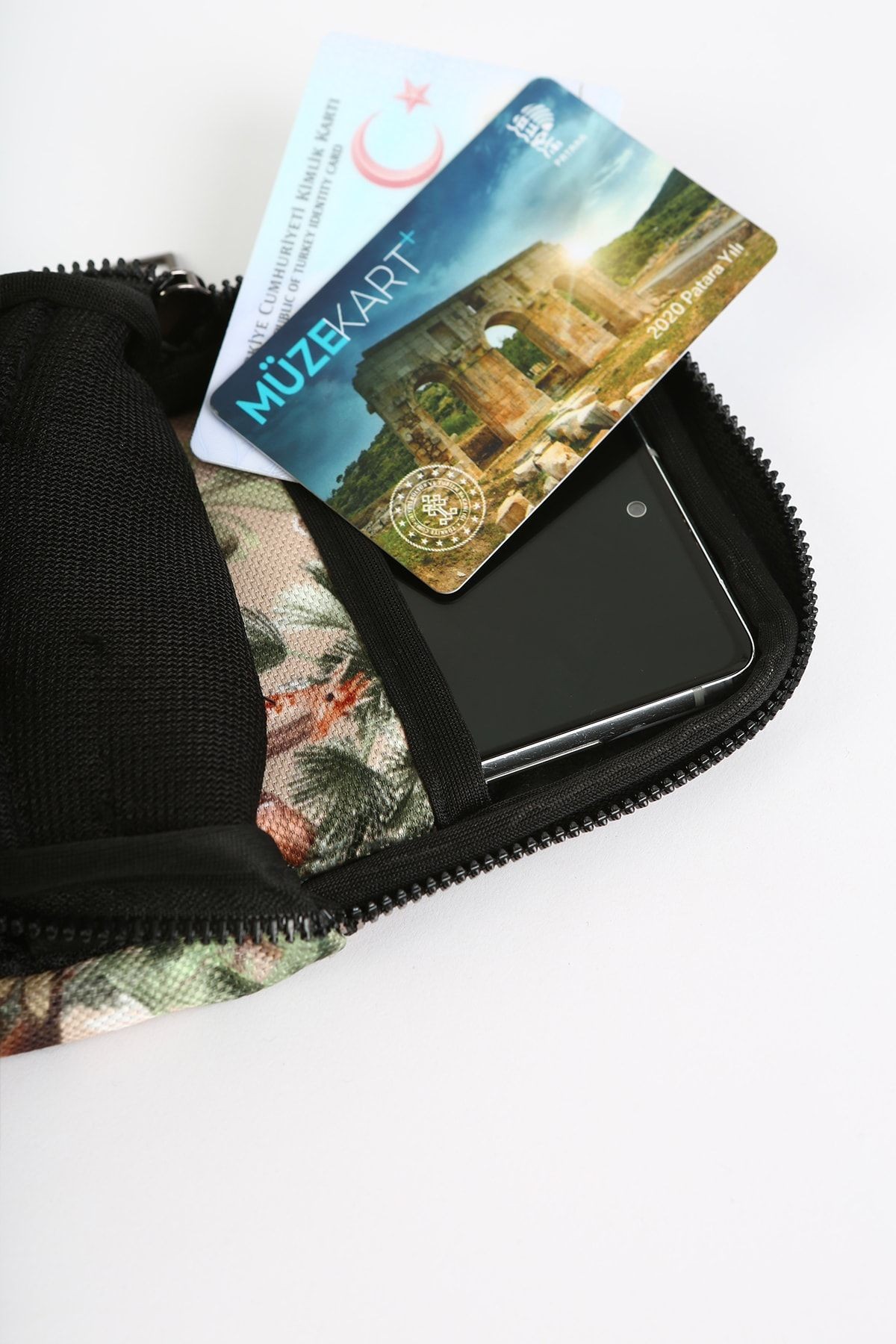 Spor Kol Bilek Telefon Çantası Woods Bej