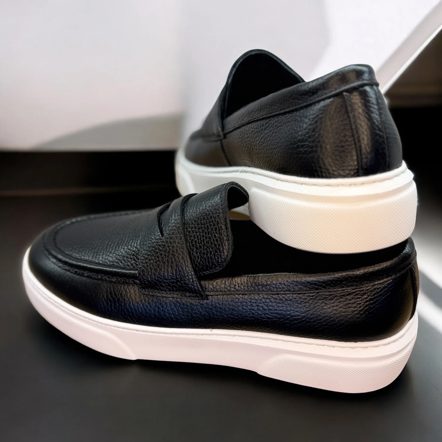 STEPMI HAKİKİ DERİ SİYAH LOAFER