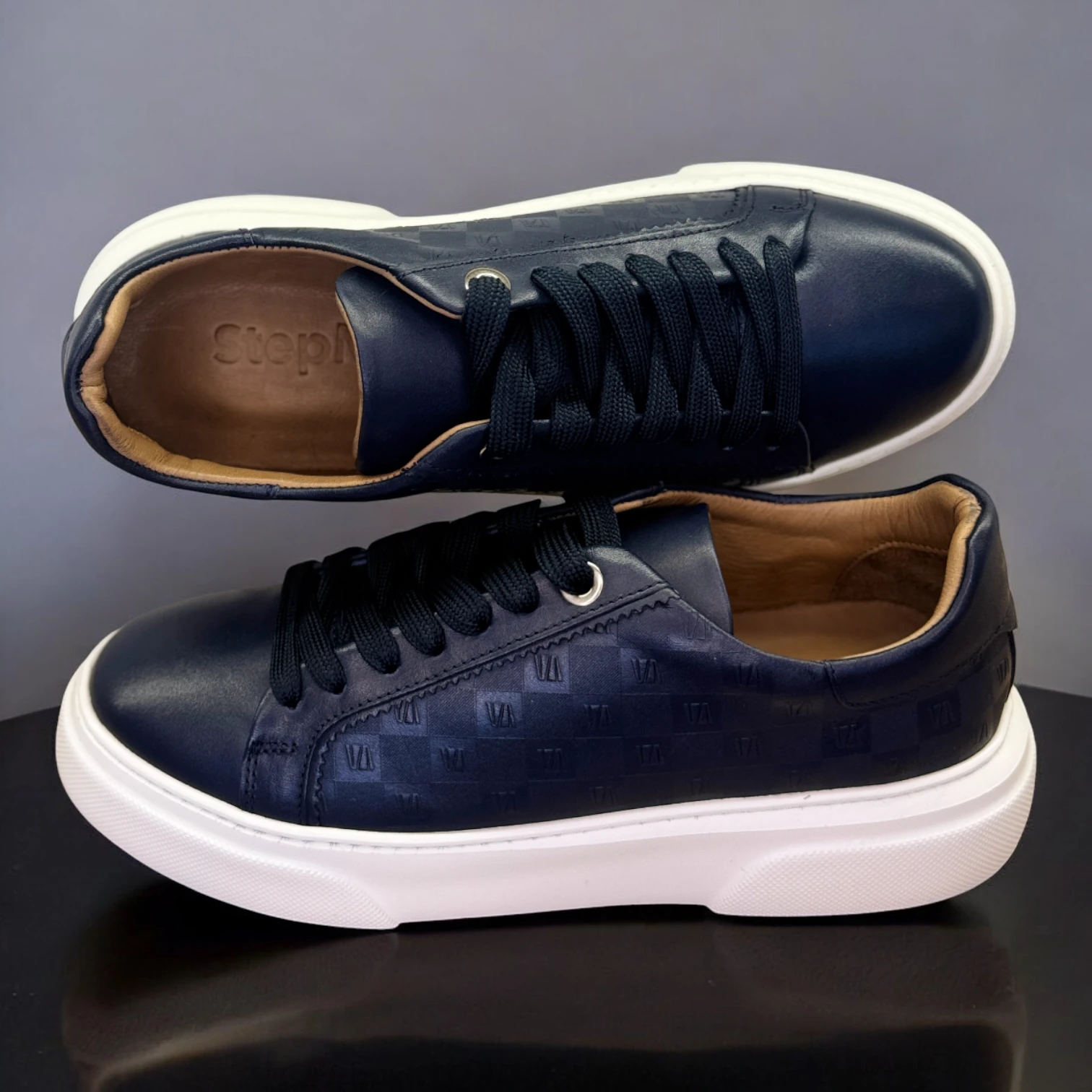 STEPMI HAKİKİ DERİ LACİVERT DESENLİ SNEAKER