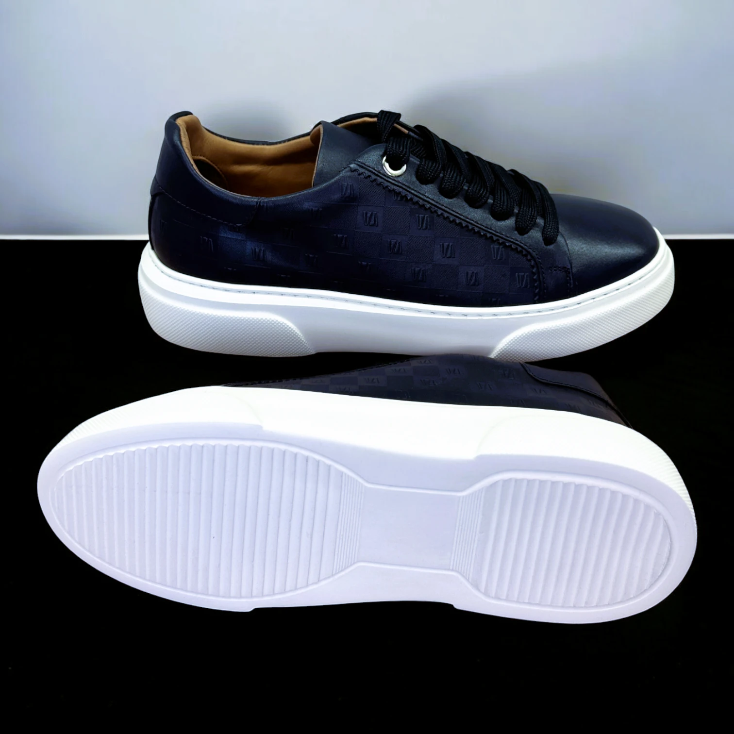 STEPMI HAKİKİ DERİ LACİVERT DESENLİ SNEAKER