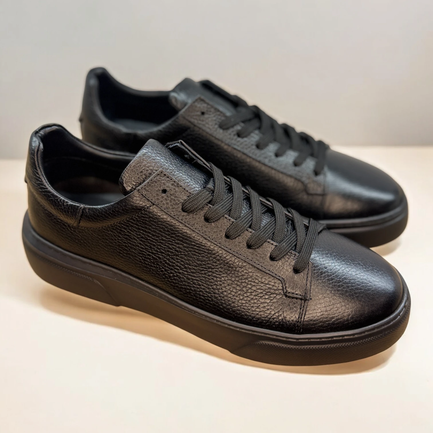 STEPMI HAKİKİ DERİ SİYAH SNEAKER