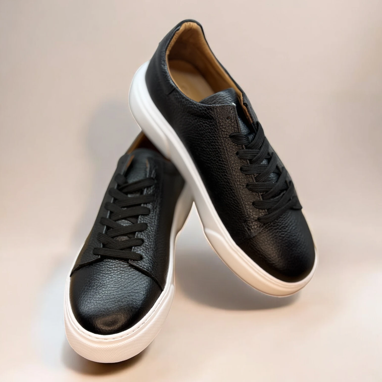 STEPMI HAKİKİ DERİ SİYAH SNEAKER