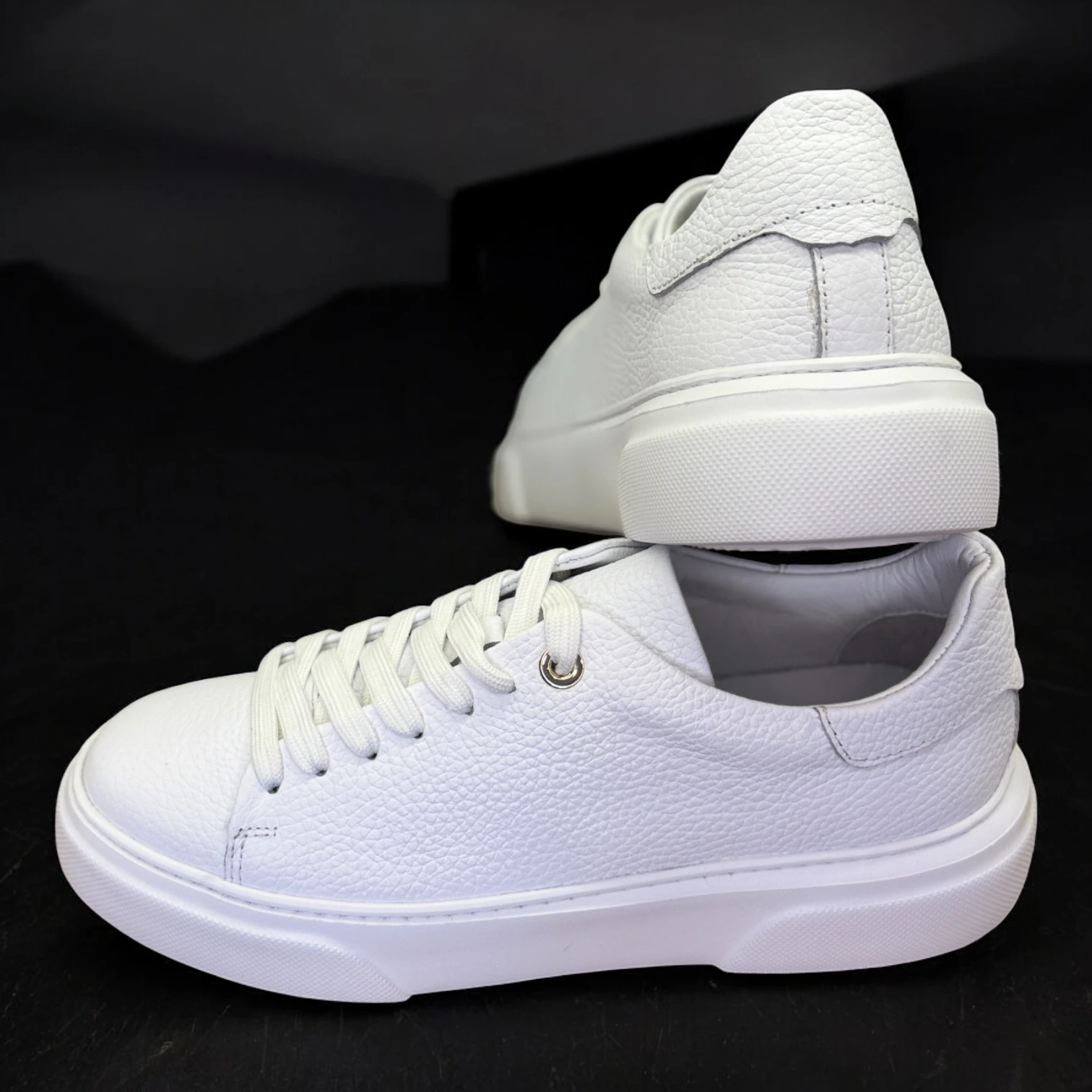 STEPMI HAKİKİ DERİ BEYAZ SNEAKER