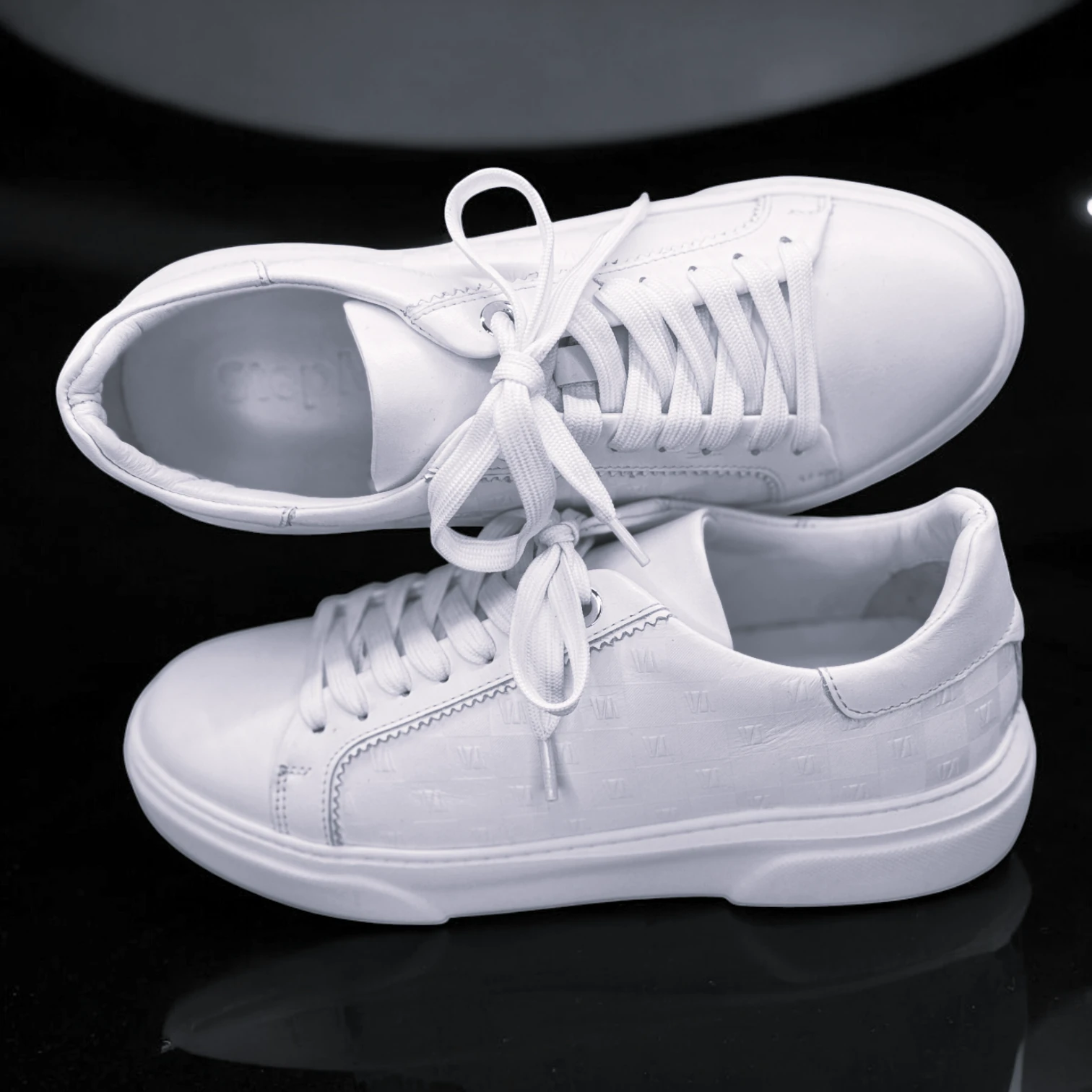 STEPMI HAKİKİ DERİ BEYAZ DESENLİ SNEAKER