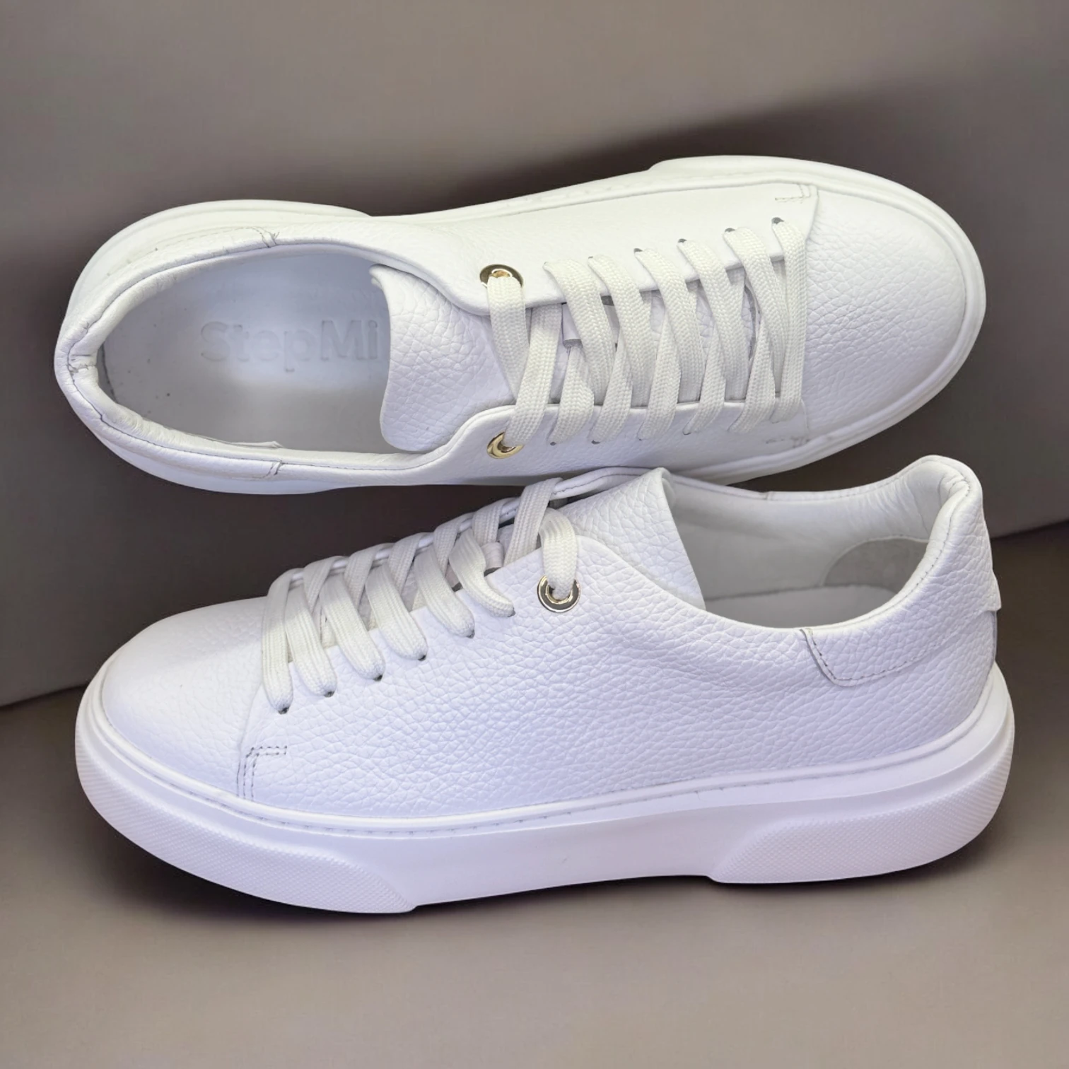 STEPMI HAKİKİ DERİ BEYAZ SNEAKER