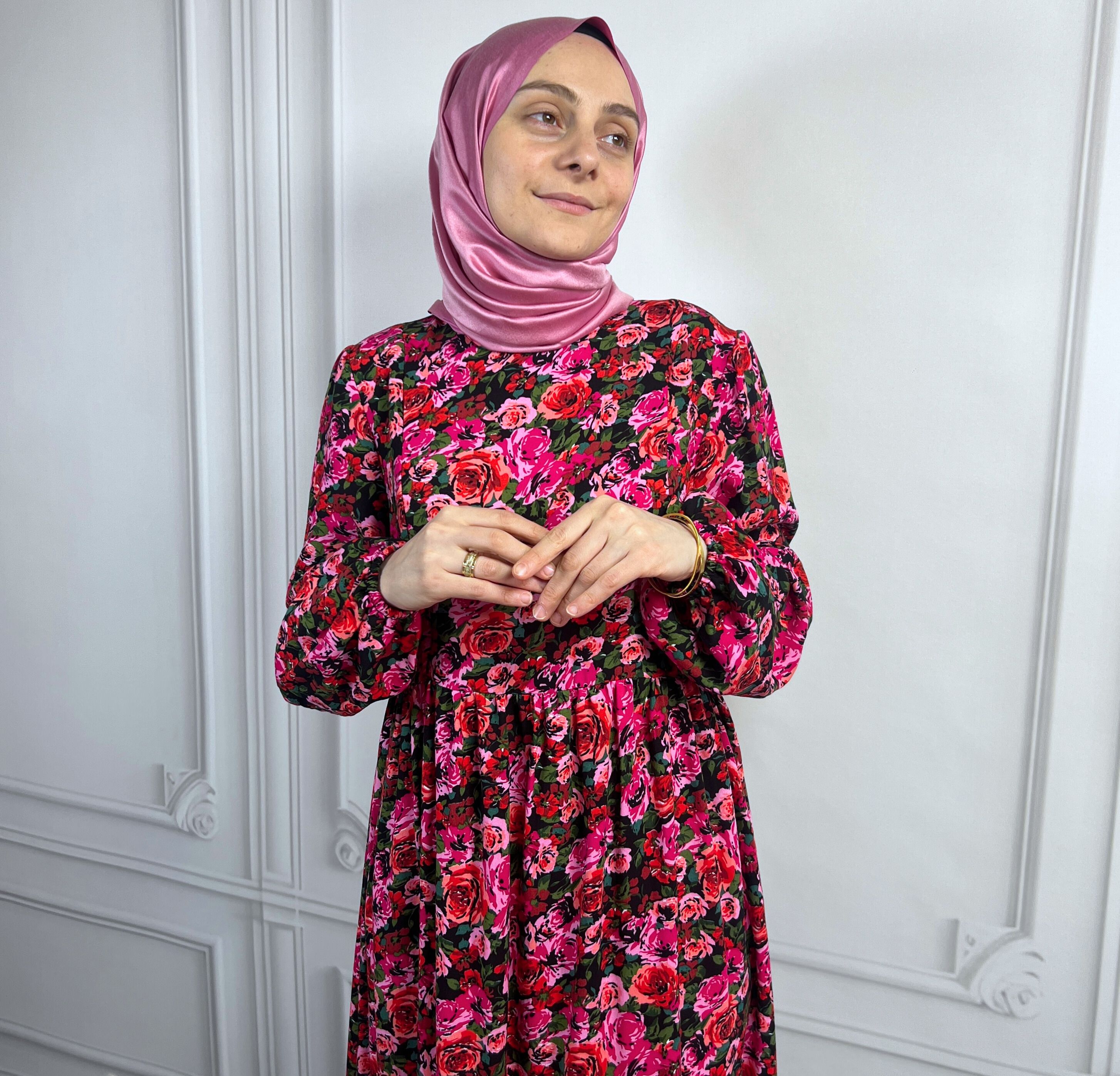 Mersha Kırmızı Gül Bahçesi Viskon Emzirme Özellikli Elbise Lohusa Giyim