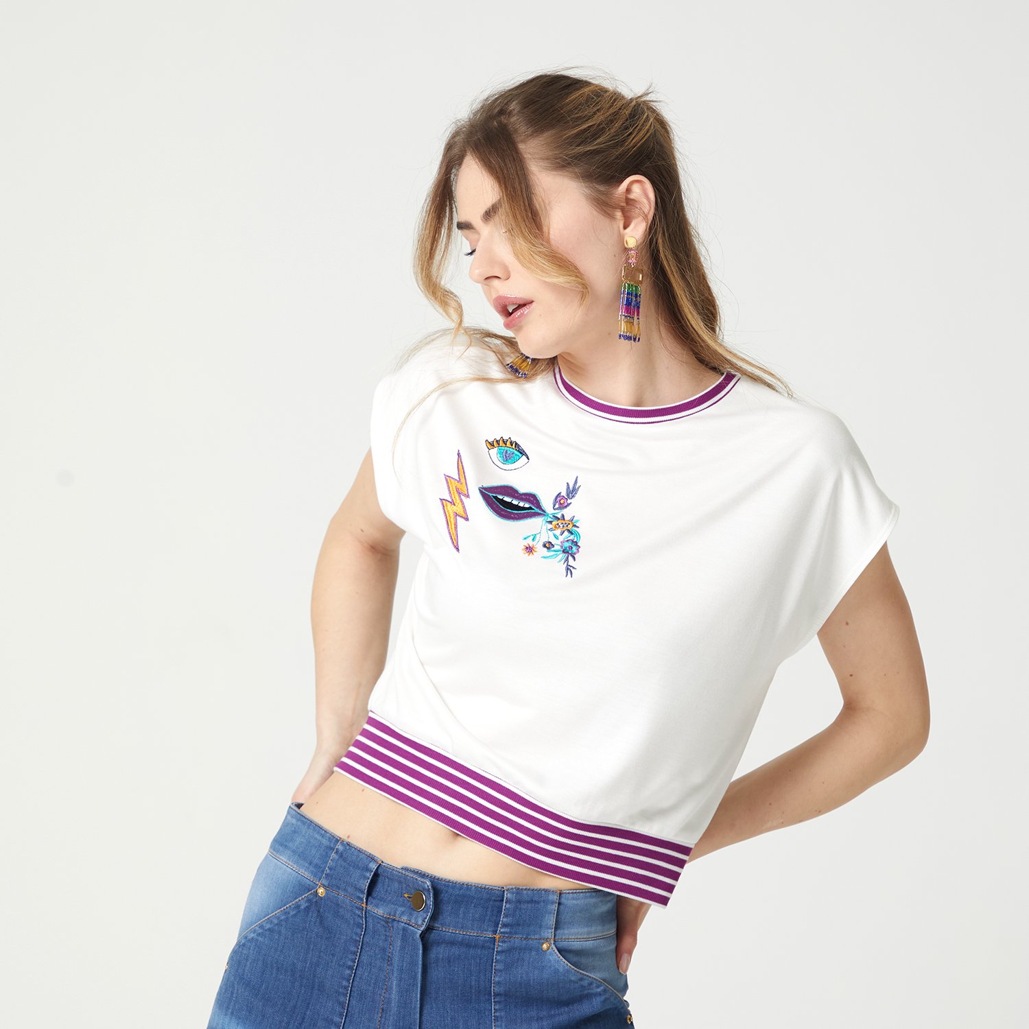 Embroidered Motif Cropped Cotton T-Shirt