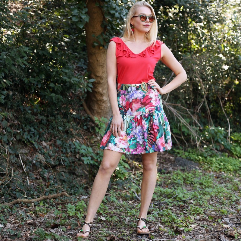 Sleeveless Red Blouse With Ruffled V-Neck