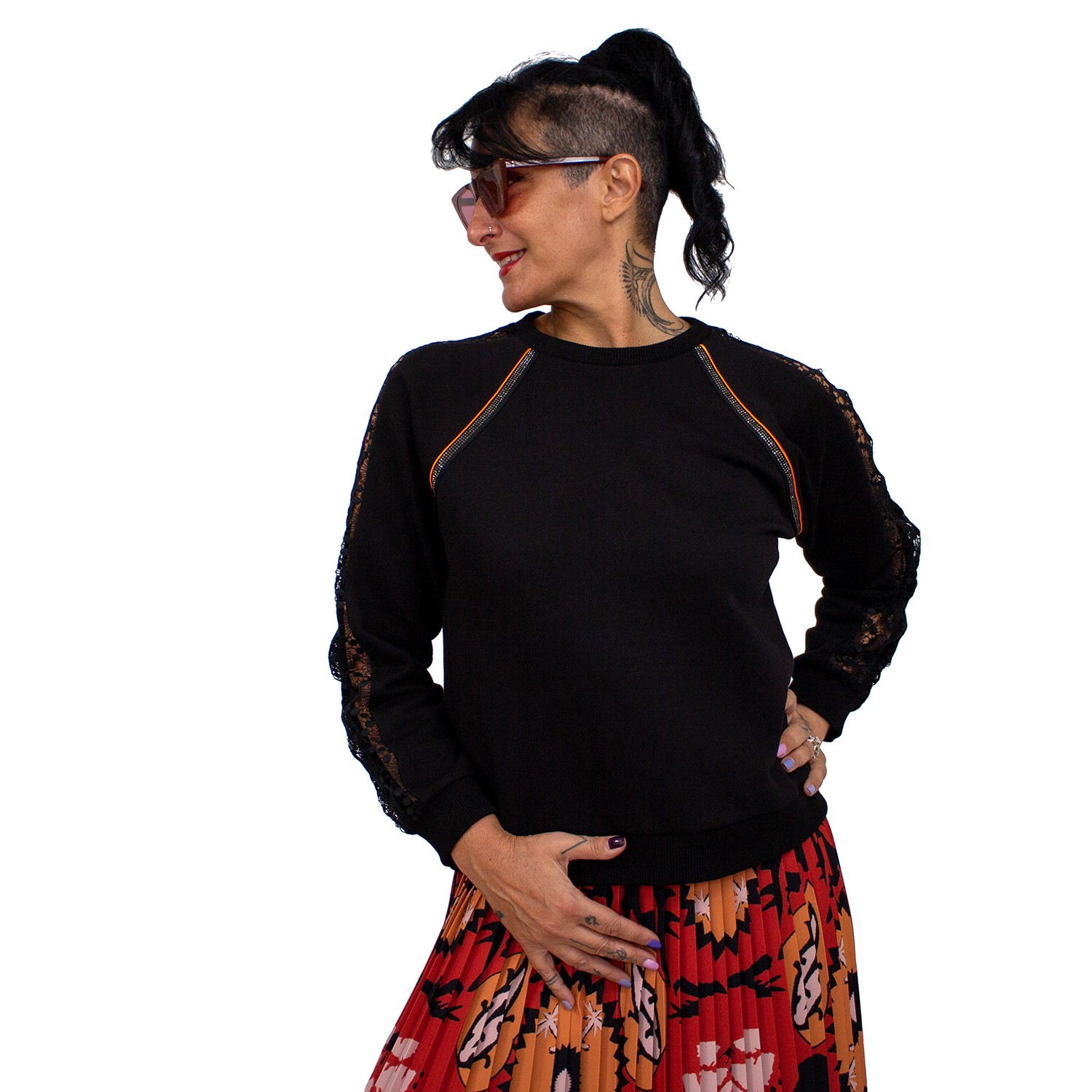Black Sweatshirt With Guipure Lace Raglan Sleeves