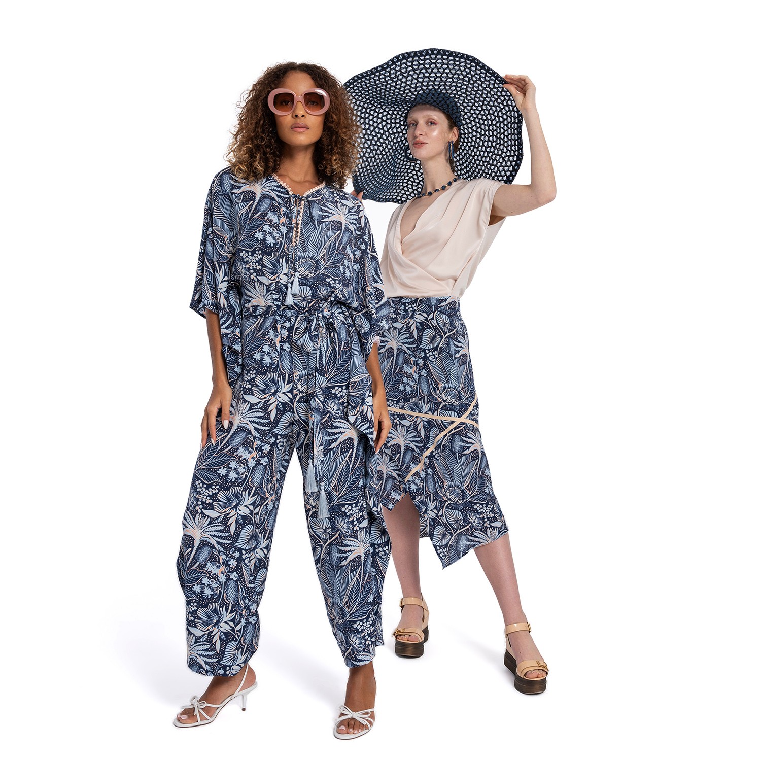 Floral Print Jumpsuit With Fluttering Cape Sleeves