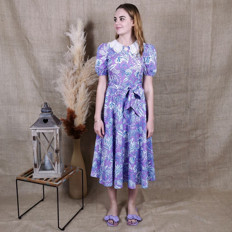 Scalloped Lace Collar Floral Dress