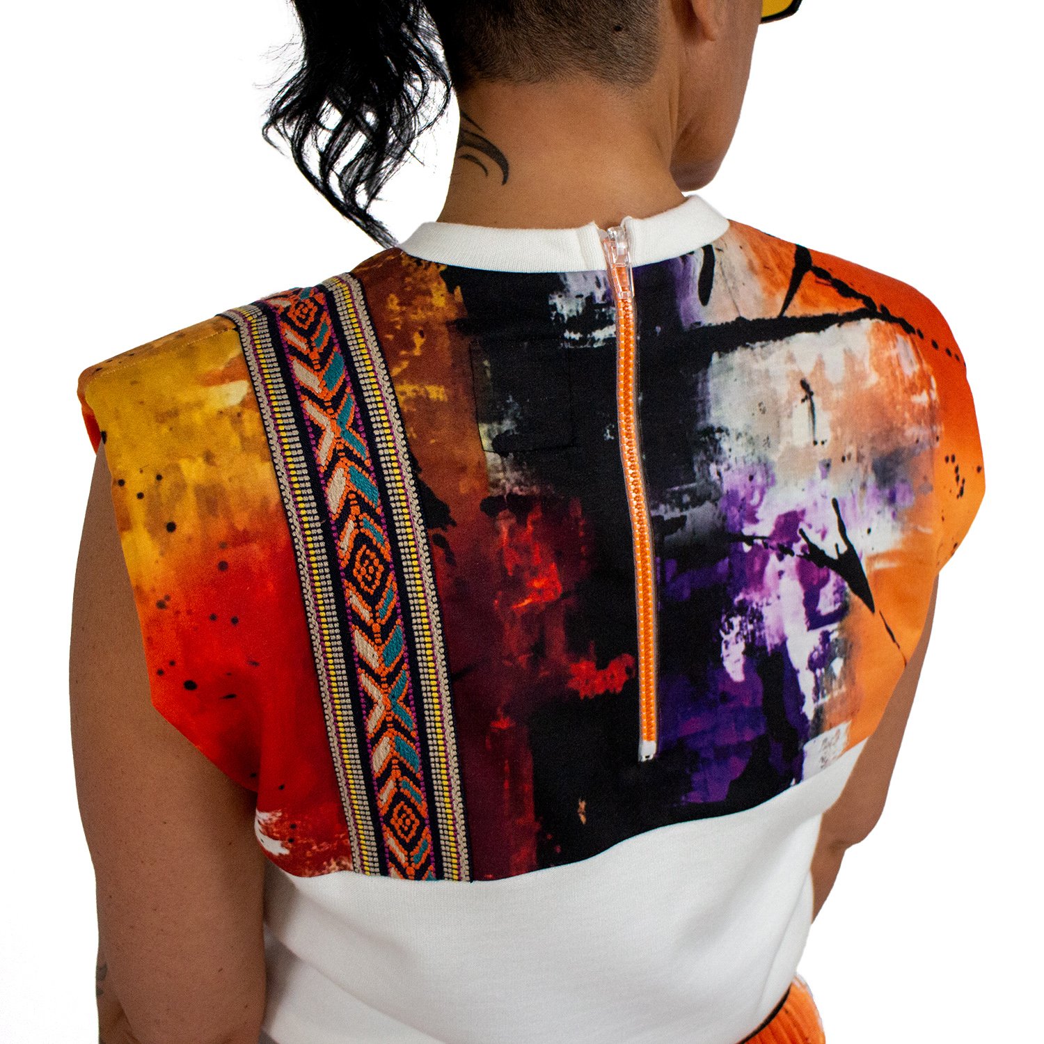 Sleeveless Padded Blouse With Colorful Abstract Prints
