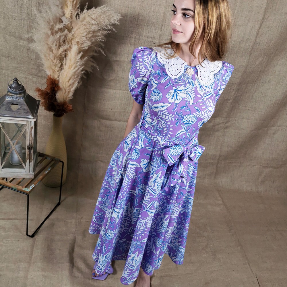 Scalloped Lace Collar Floral Dress