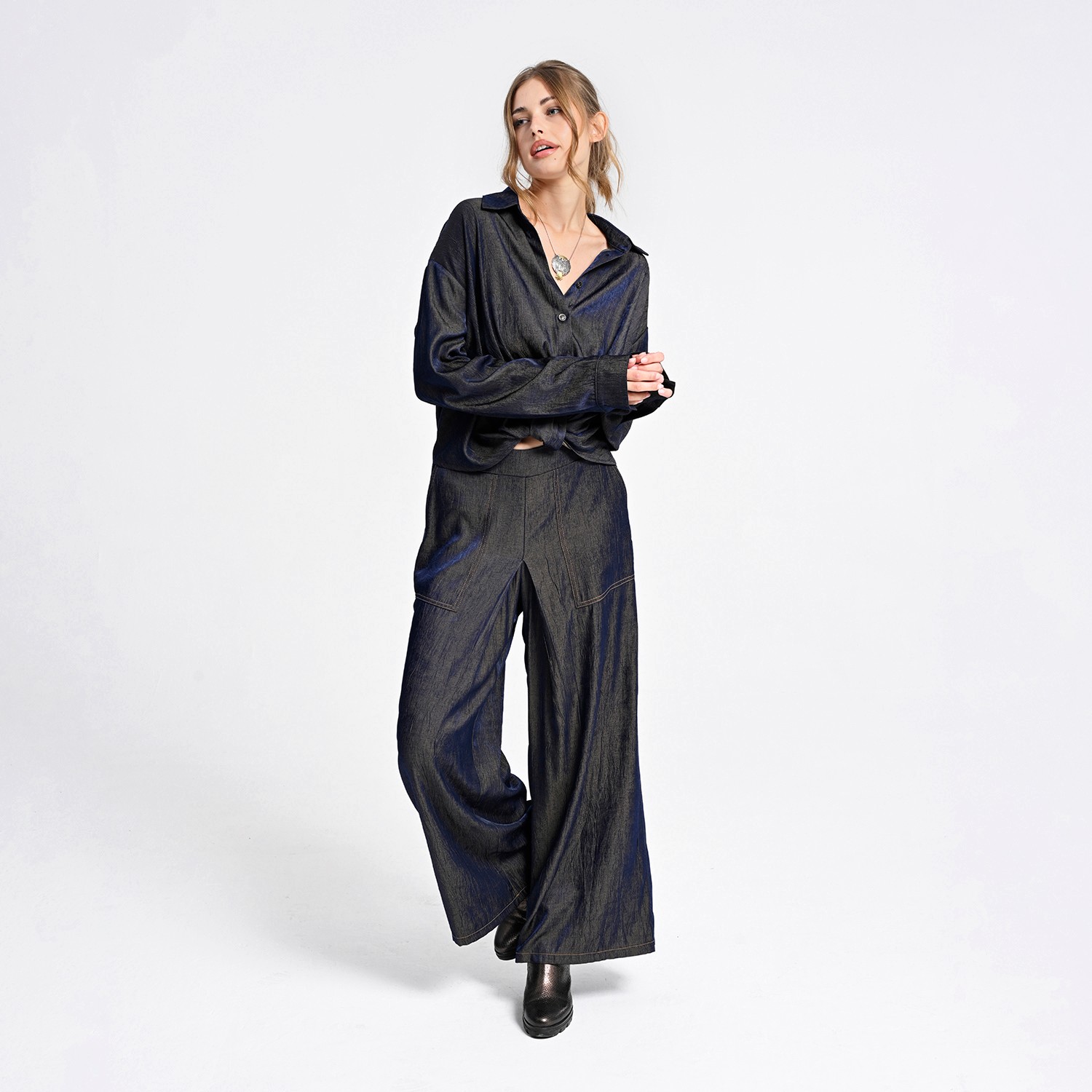 Relaxed Shirt With Draped Front Hem
