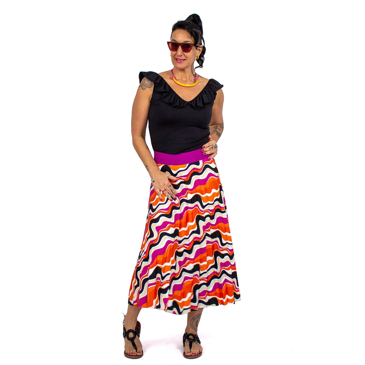 Half-Circle Pleated Midi Skirt With Colorful Wavy Print