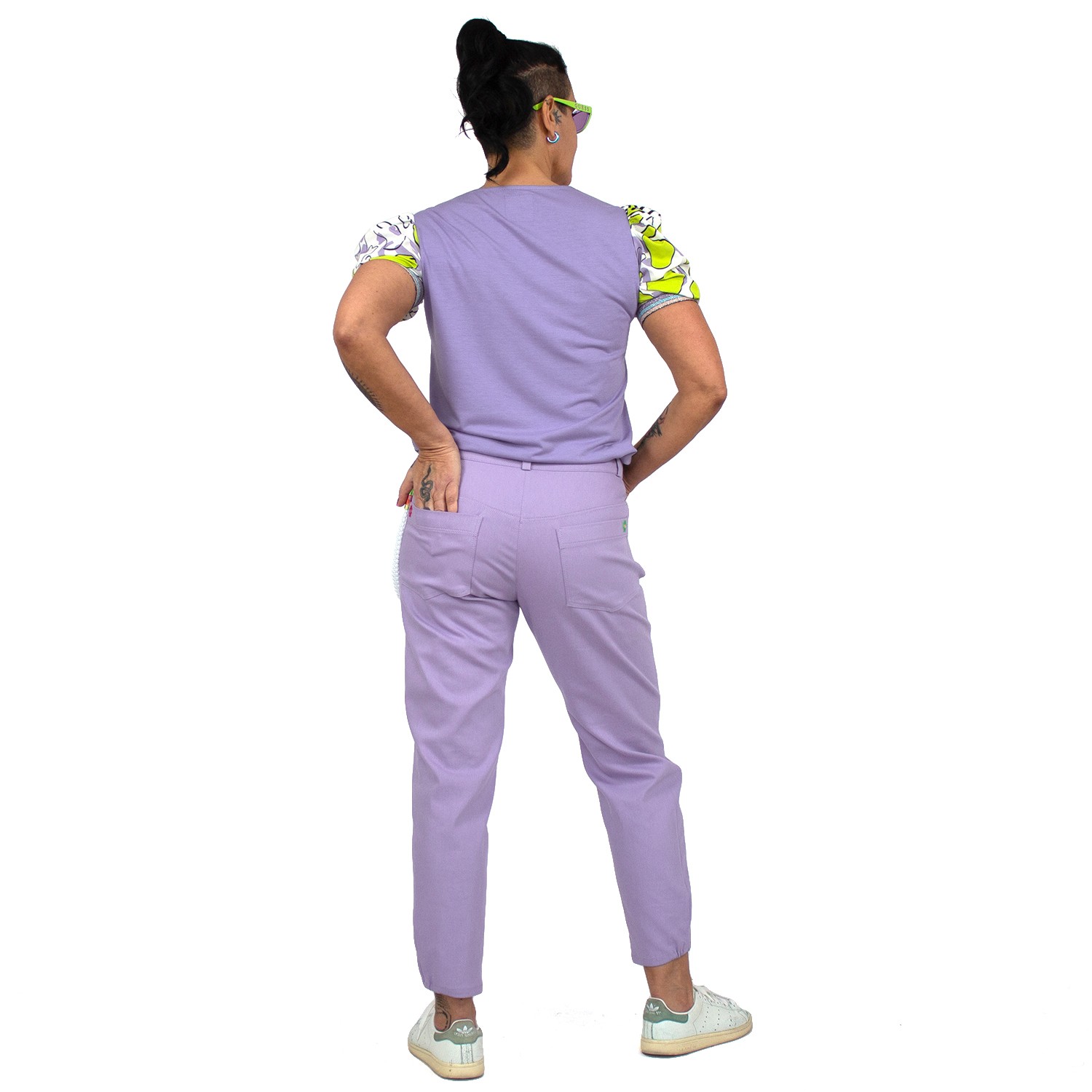 Flower Embroidered Cropped Lilac Pants