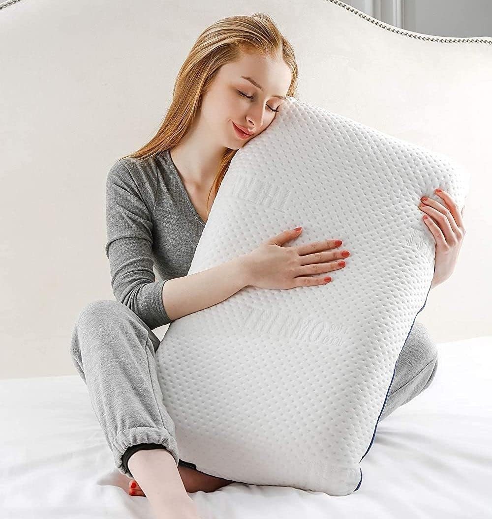 Alkamto Visco Hafızalı Termoregülasyonlu, Hipoalerjenik Ortopedik Boyun Destek Yastığı 70x42x15 cm, Pamuk Kılıf ve Taşıma Çantası Hediyeli