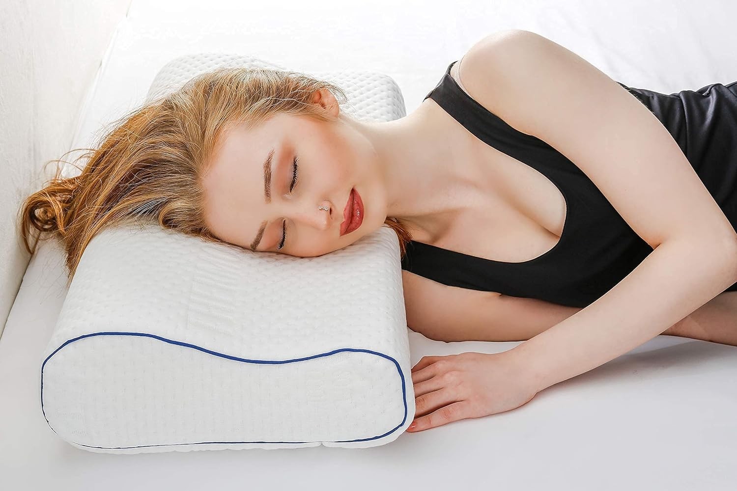 Alkamto Visco Hafızalı Termoregülasyonlu, Hipoalerjenik Ortopedik Boyun Destek Yastığı 60x30x12/10 cm, Pamuk Kılıf ve Taşıma Çantası Hediyeli
