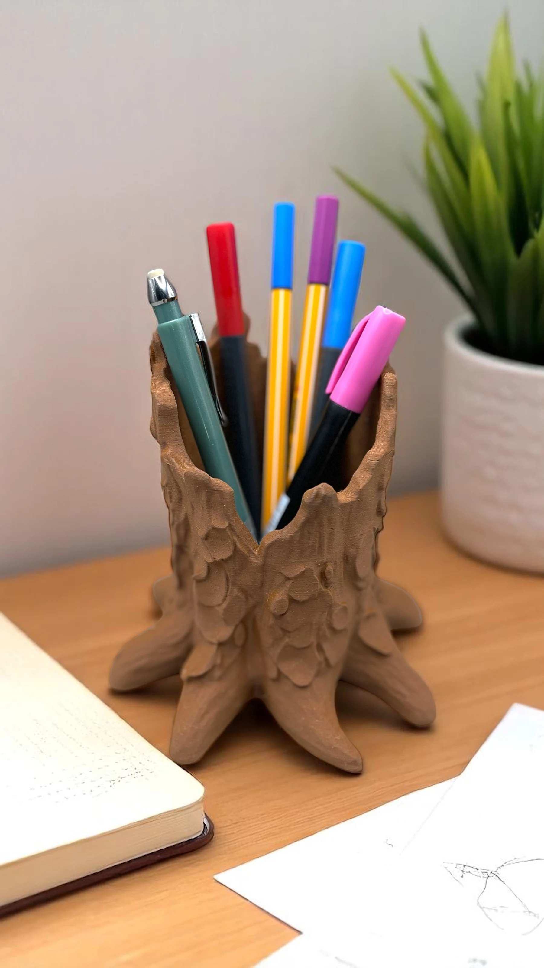 Timber Root – Doğal Kök Formlu Kalemlik | Masaüstü Kalem Organizeri | Rustik Fırçalık Dekoratif Ofis Aksesuarı