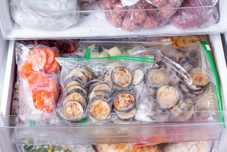 Yiyecekler Dalından Toplanmış Gibi Taze Kalsın: Derin Dondurucu Alırken Dikkat Etmeniz Gerekenler