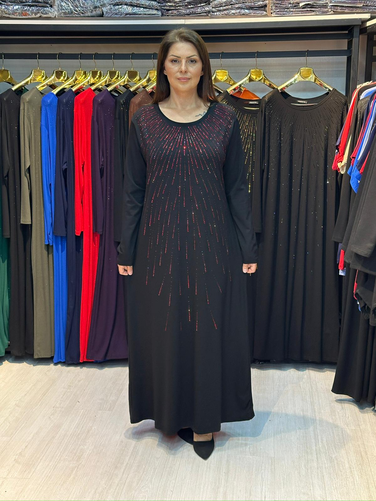 Büyük Beden Kırmızı Taş İşlemeli Elbise