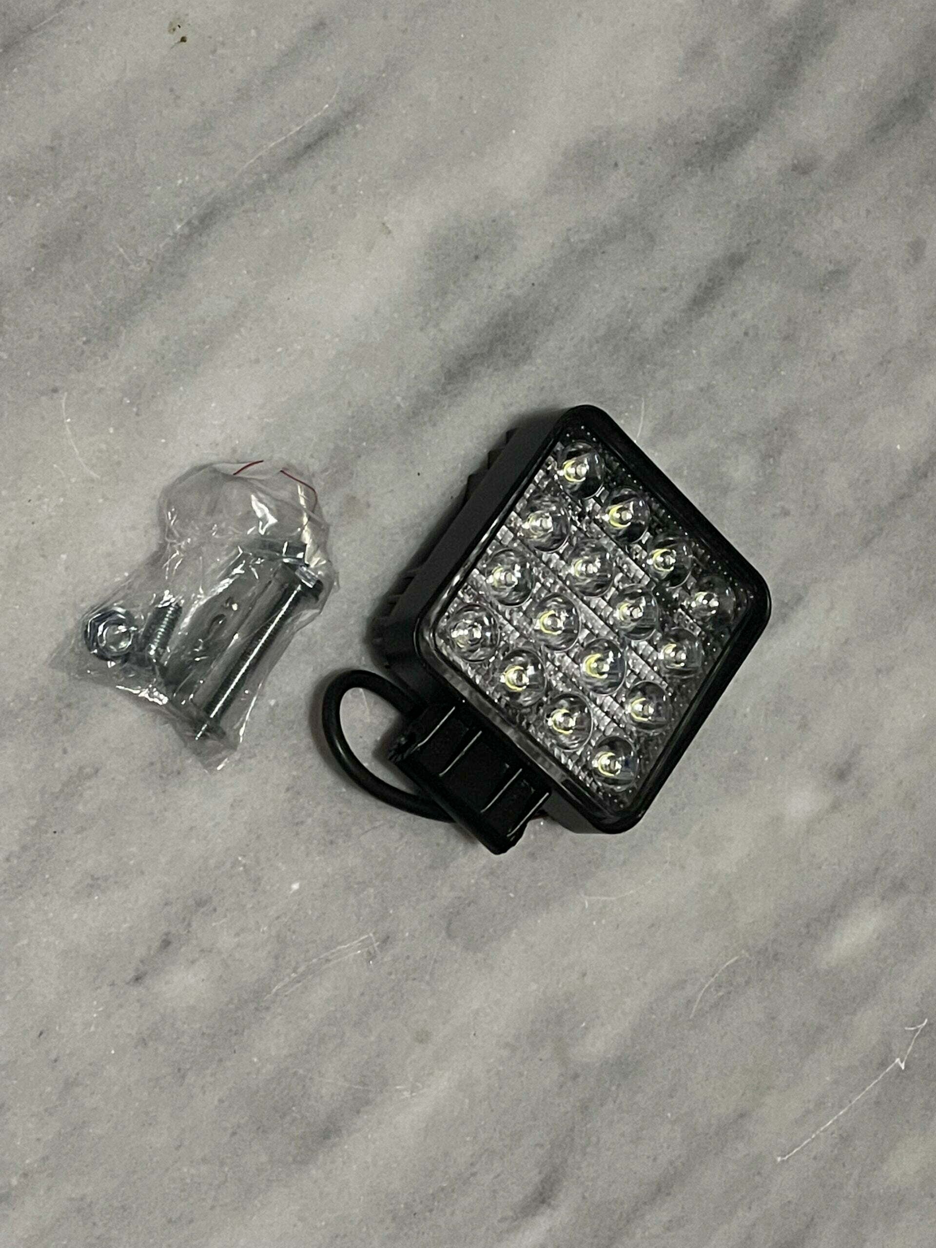 12V 16'LED ÇALIŞMA LAMBASI