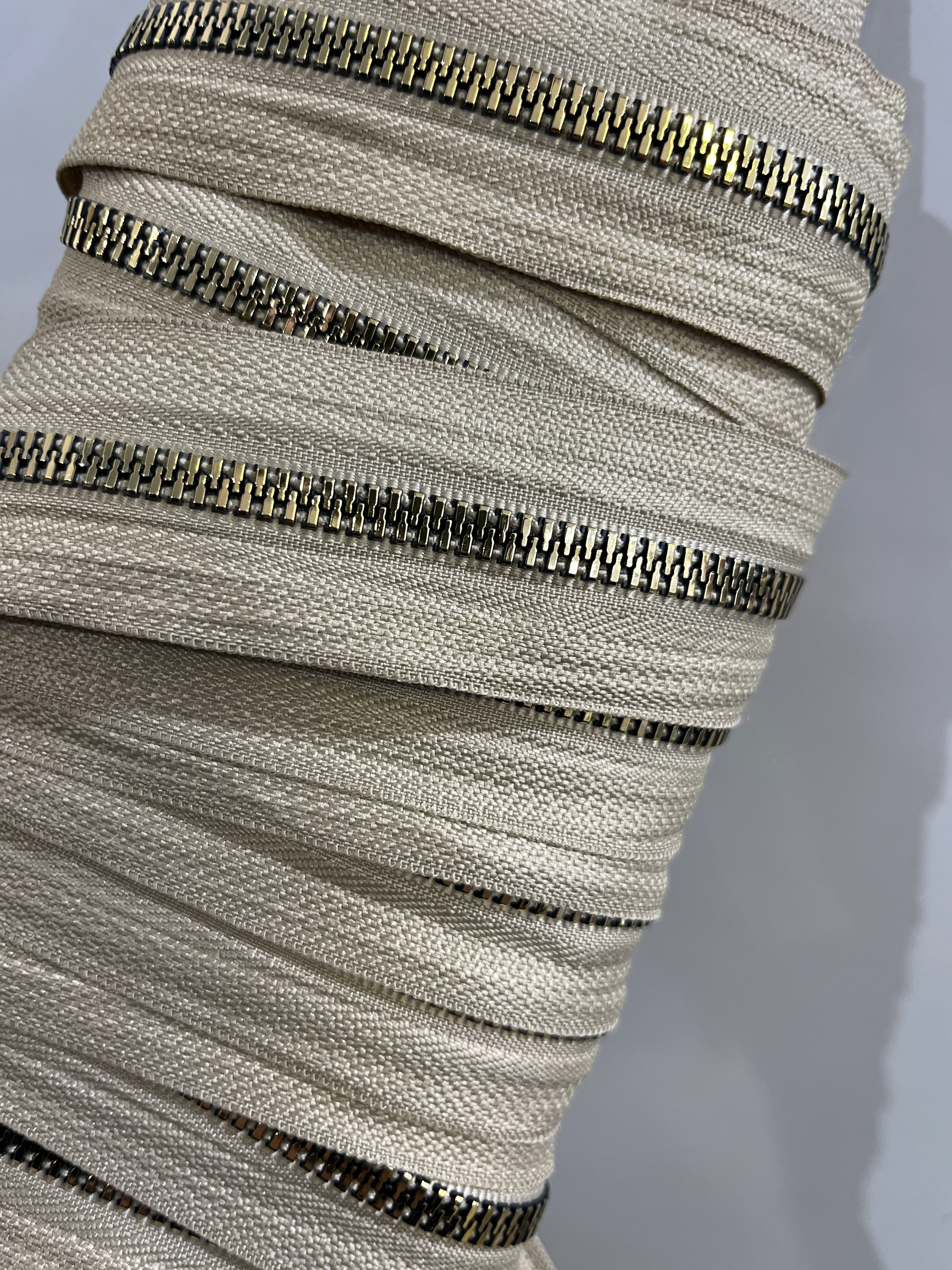 Metrelik fermuar 50 cm Bej - gold