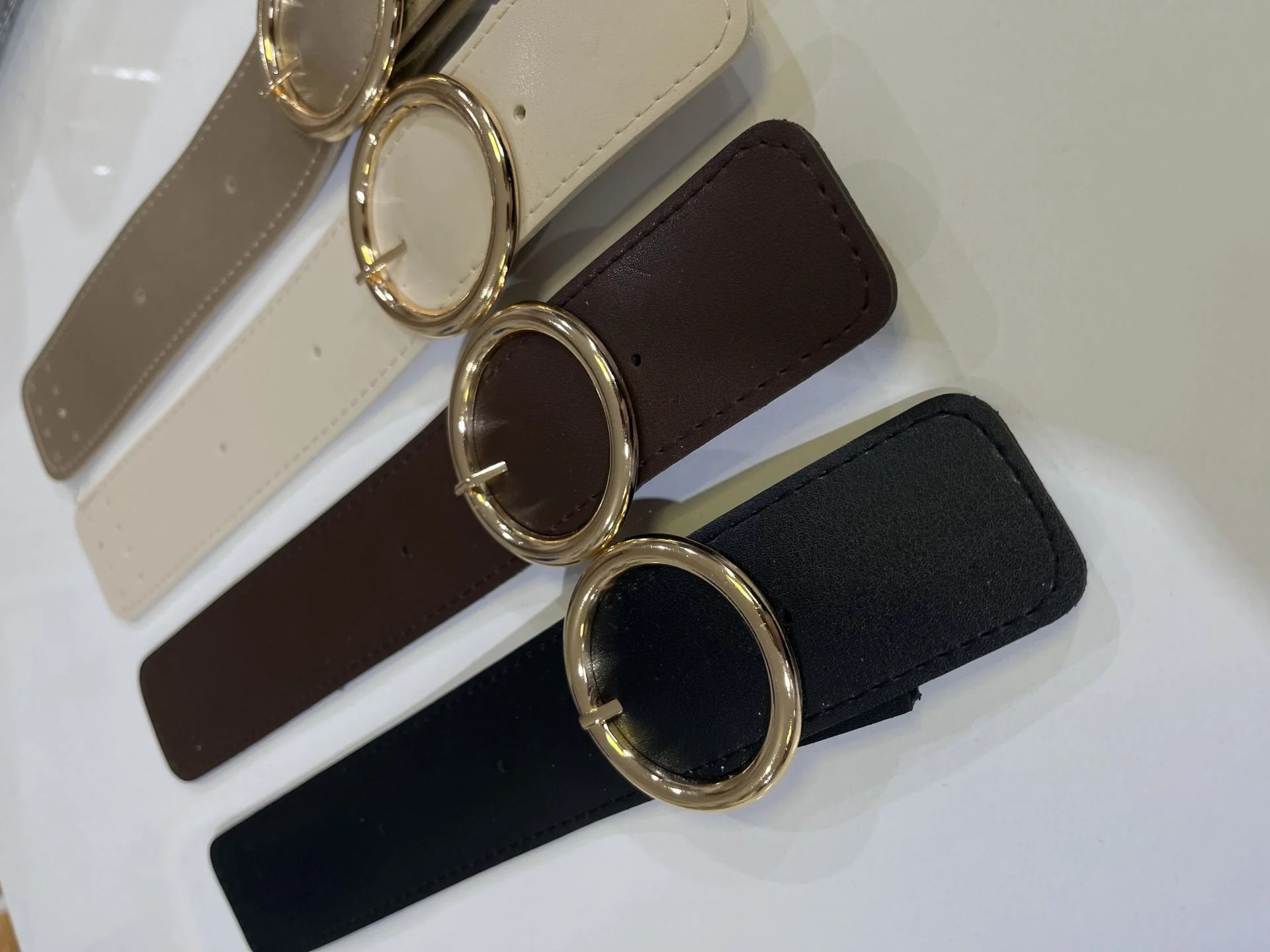 Yuvarlak gold tokalı çanta kapama - gold