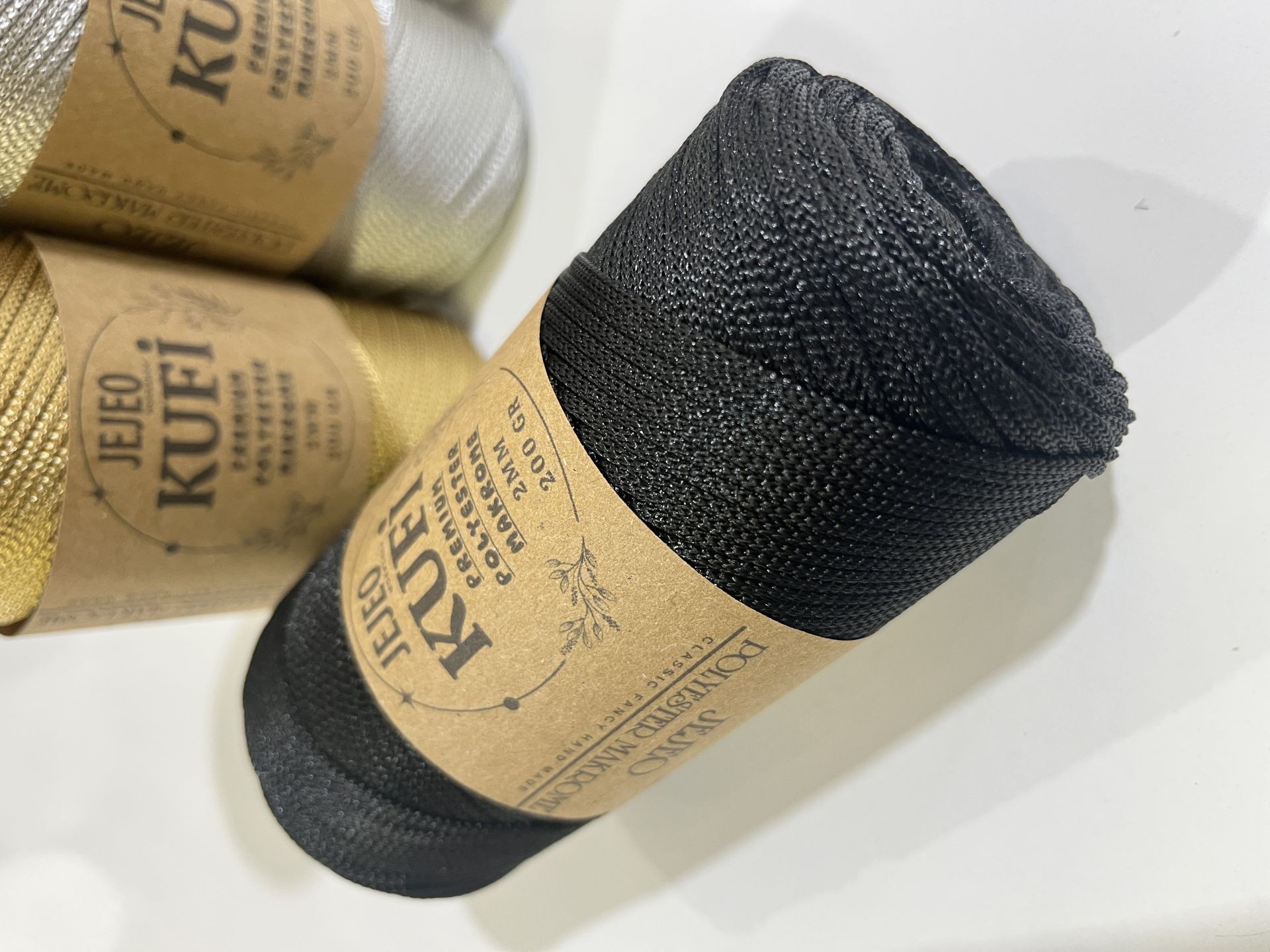 Premium Makrome 2 mm / siyah (Pro cord)