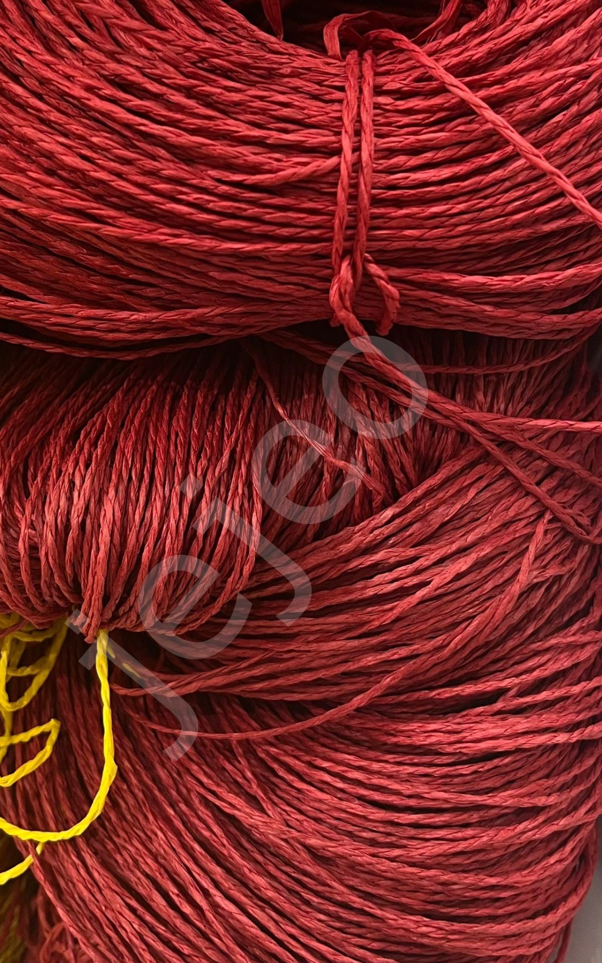 Kağıt ip- koyu Kırmızı