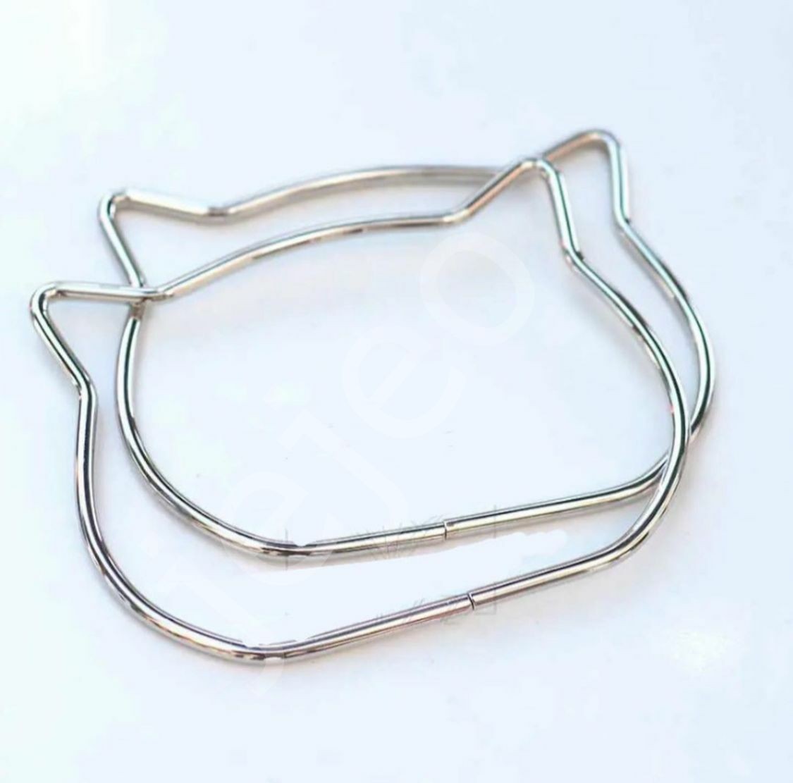 Metal kedi çanta sapı - gümüş