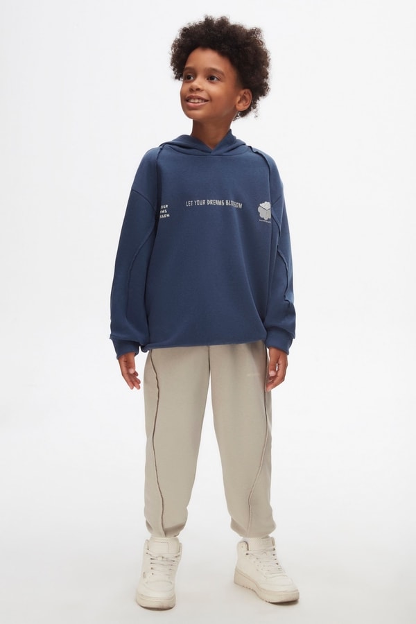 Erkek Çocuk Yoncalı Sweatshirt